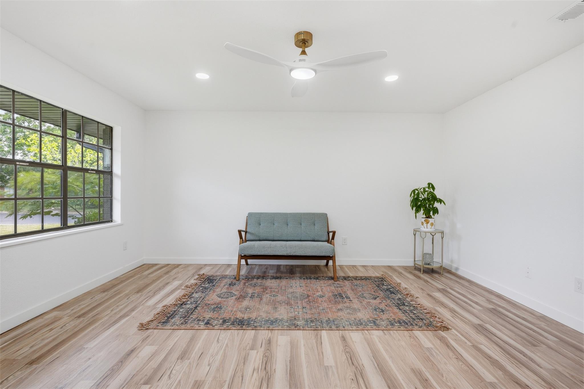 609 Magnolia ST