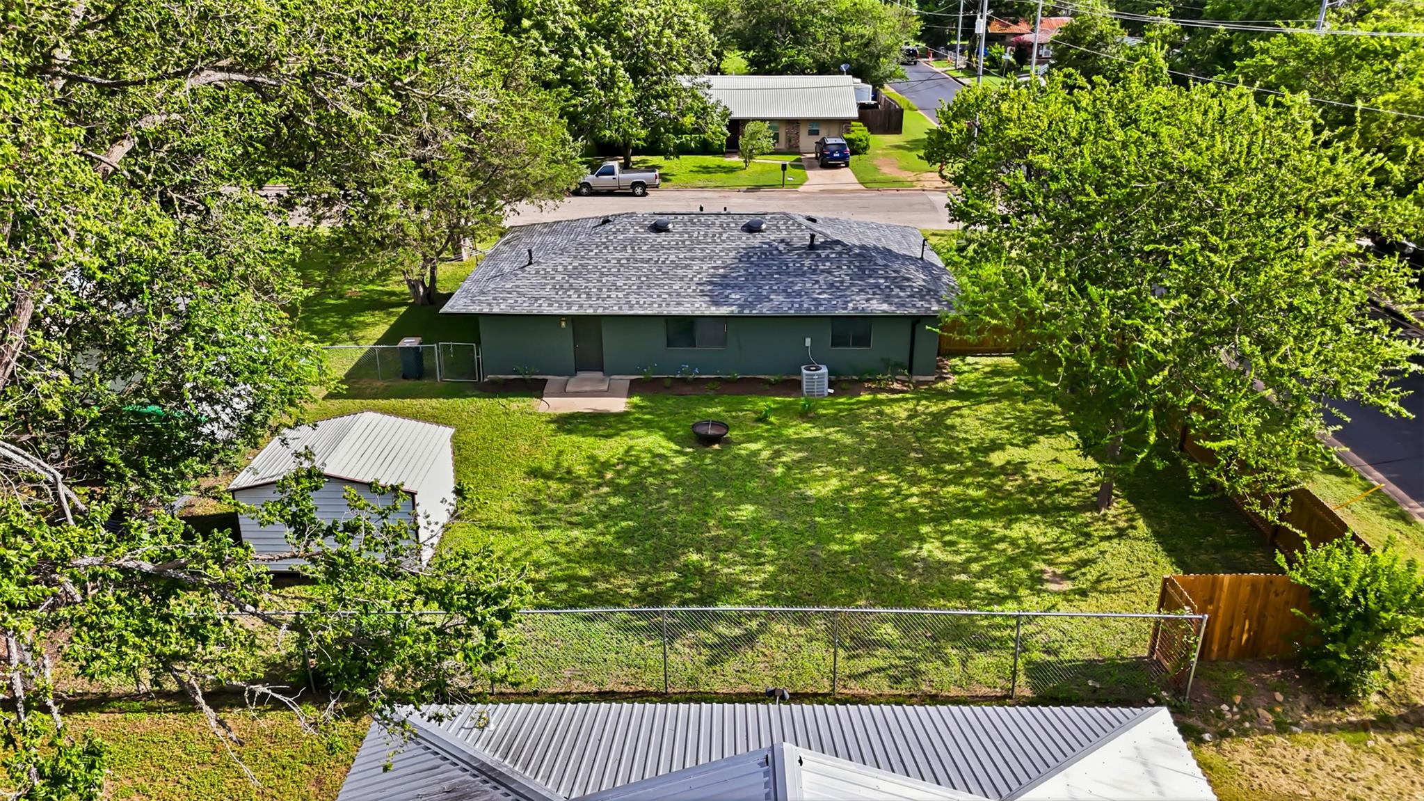609 Magnolia ST