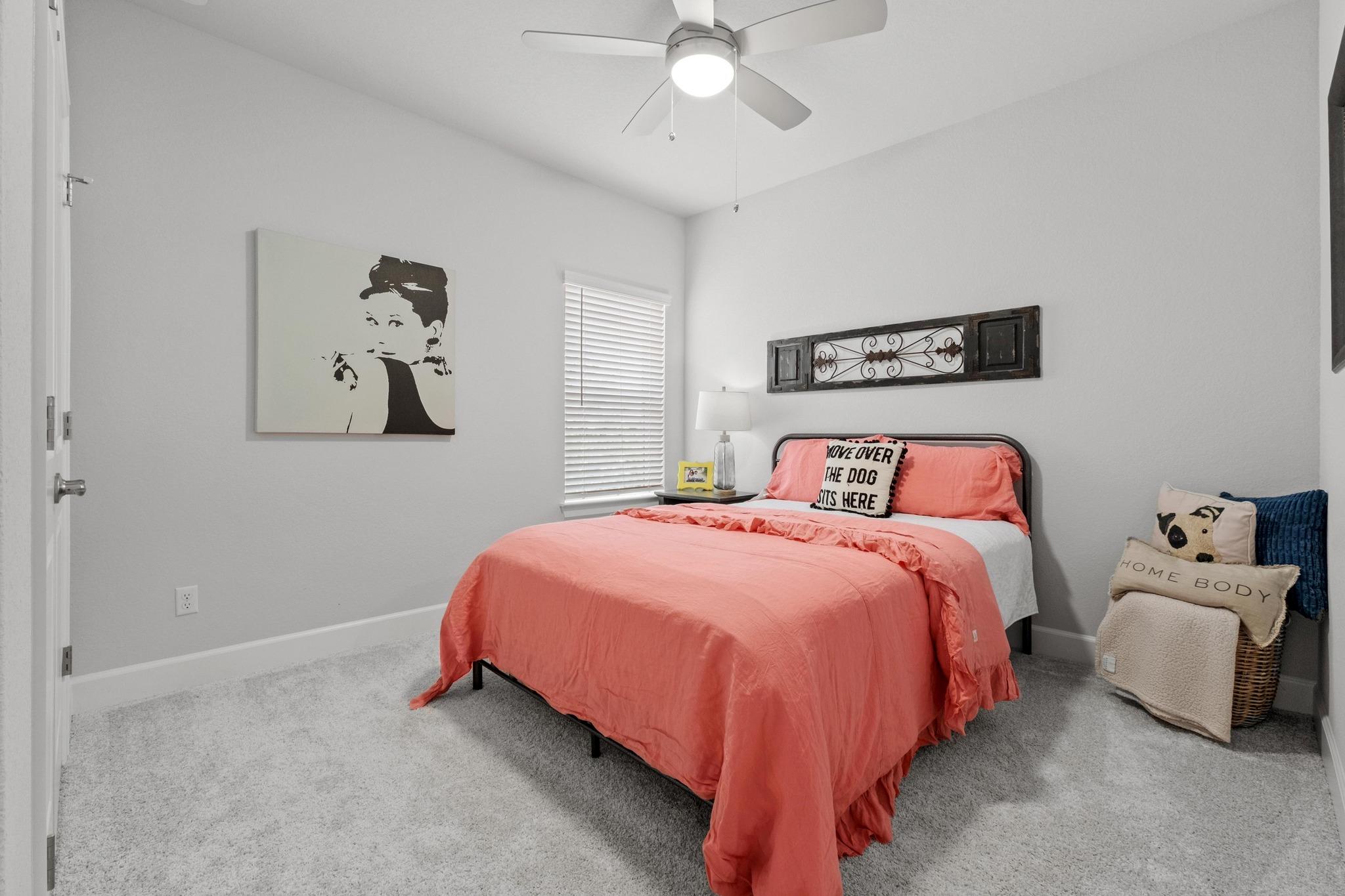 144 Monterey Oak TRL