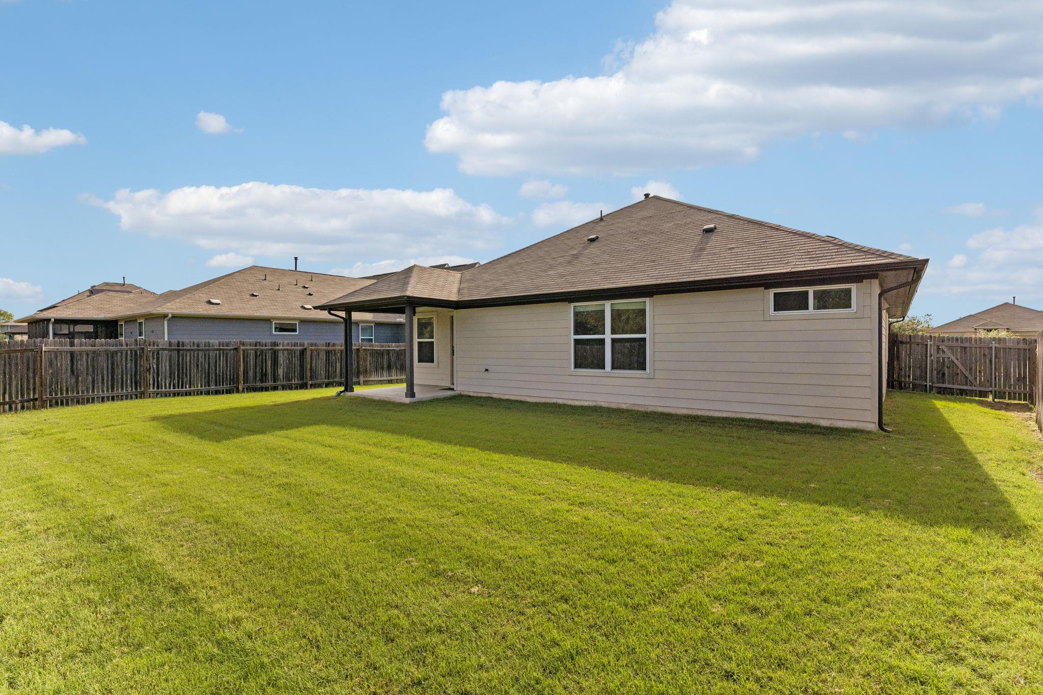 172 Silver Springs BND