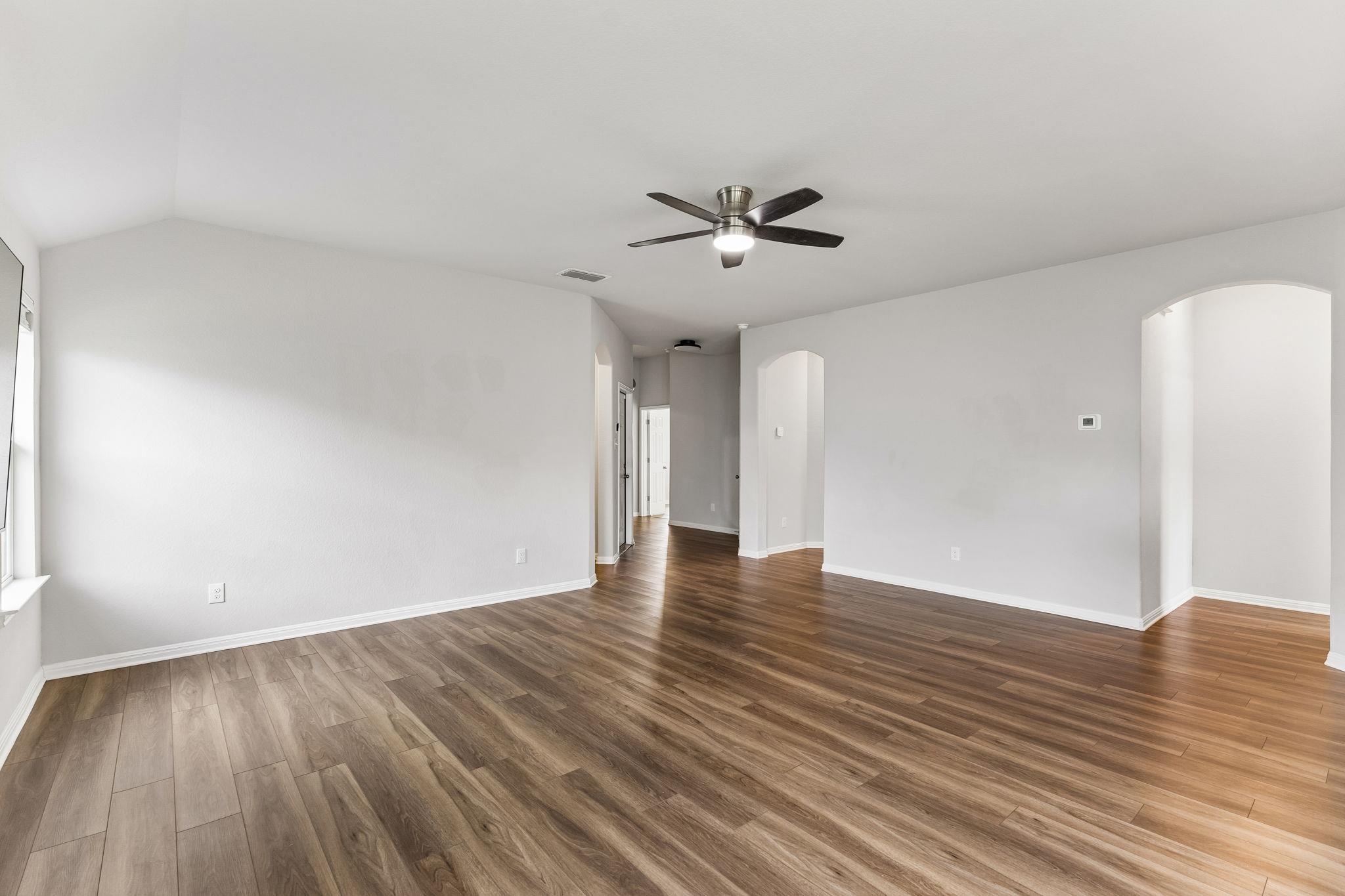 172 Silver Springs BND