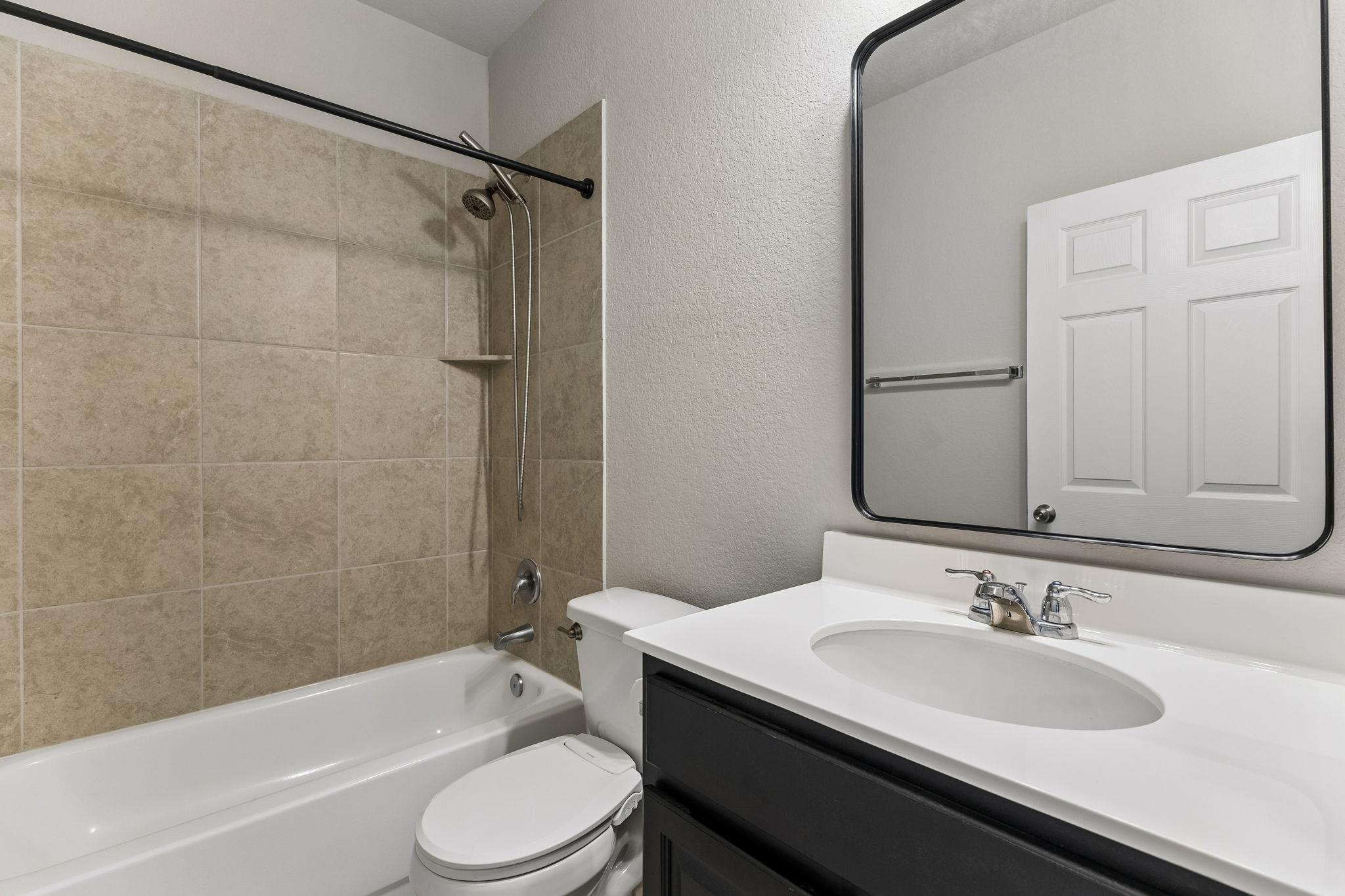 172 Silver Springs BND