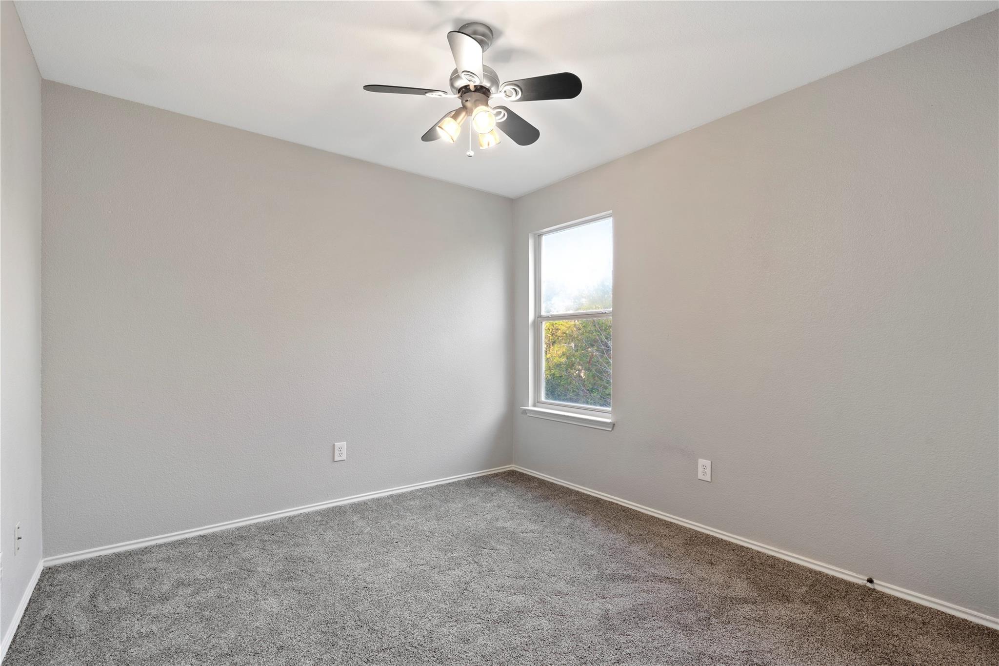 8609 Claude CT
