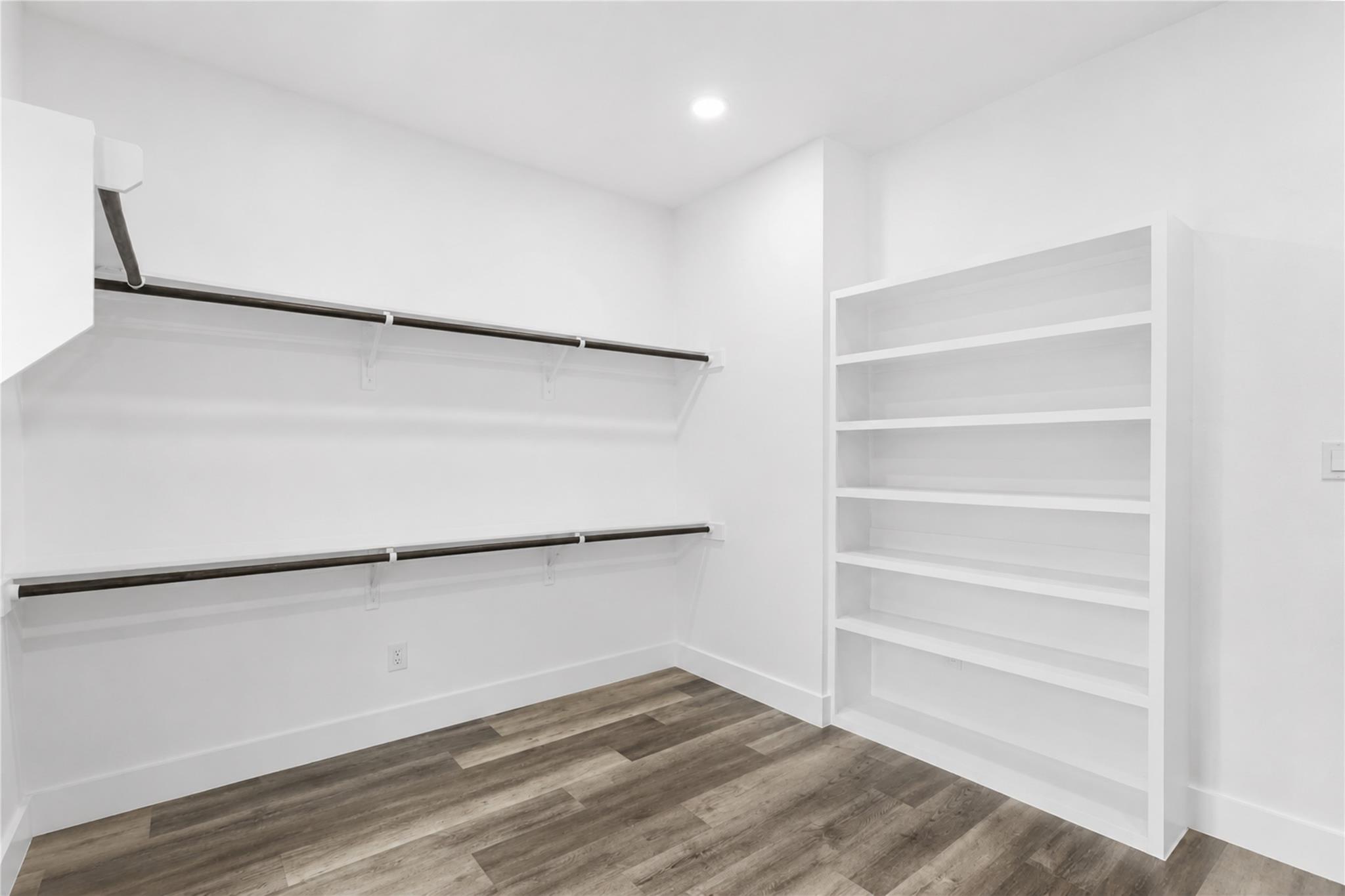 337 Smitty LN
