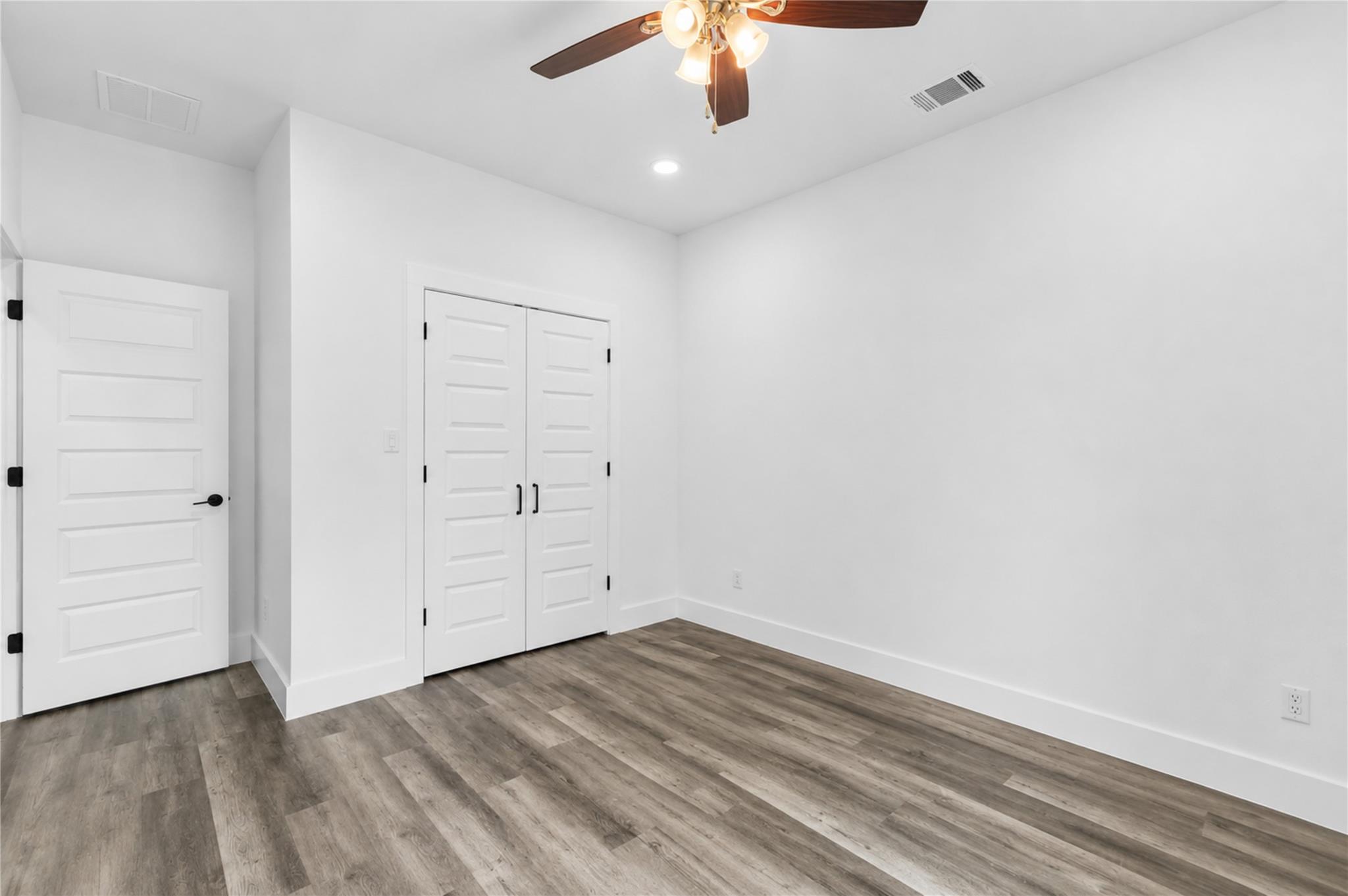 337 Smitty LN