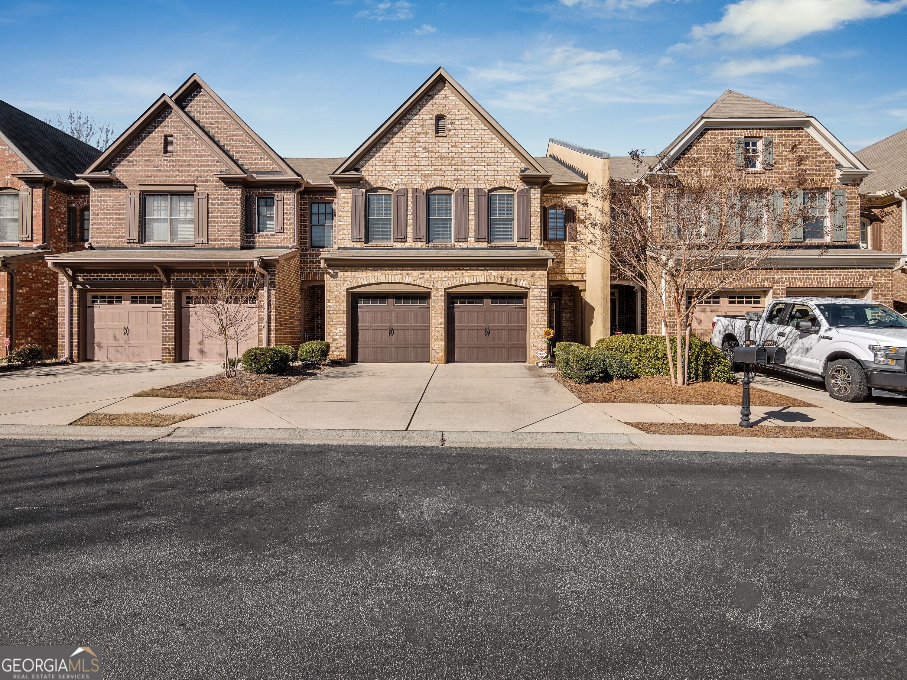 4915 Allston Lane