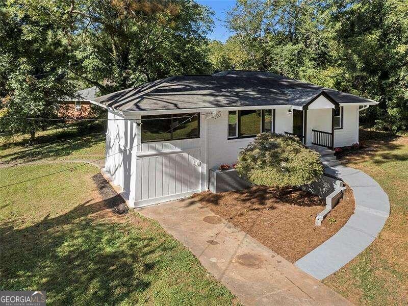 346 Scott Drive SE