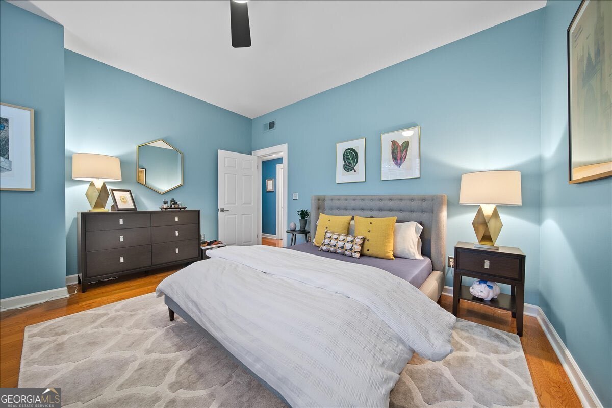 907 Piedmont Avenue NE # 13