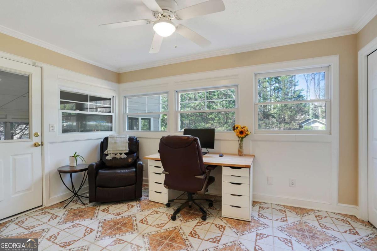 2592 Valley Stream Drive