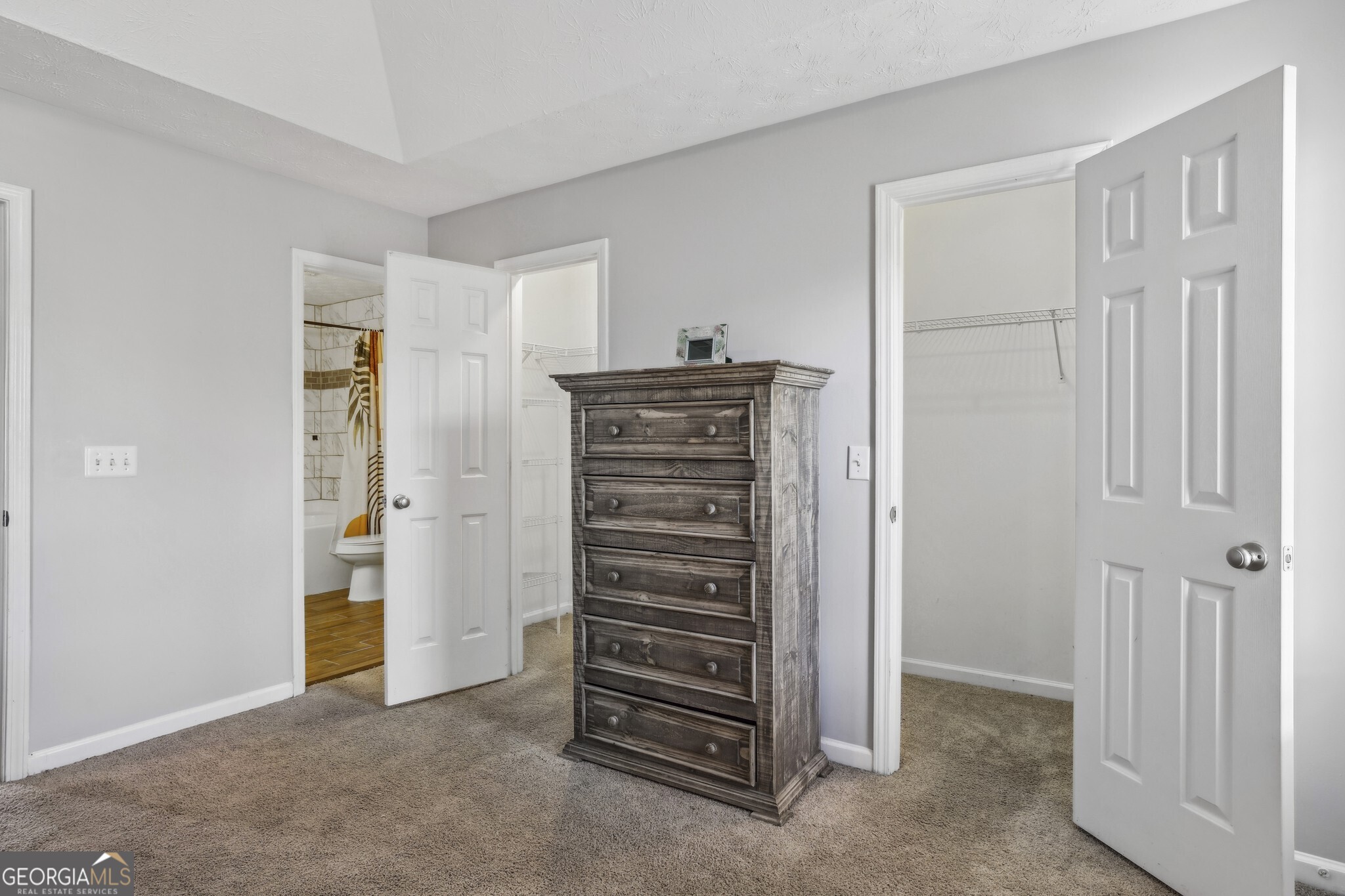 5233 Pinnacle Pointe Court