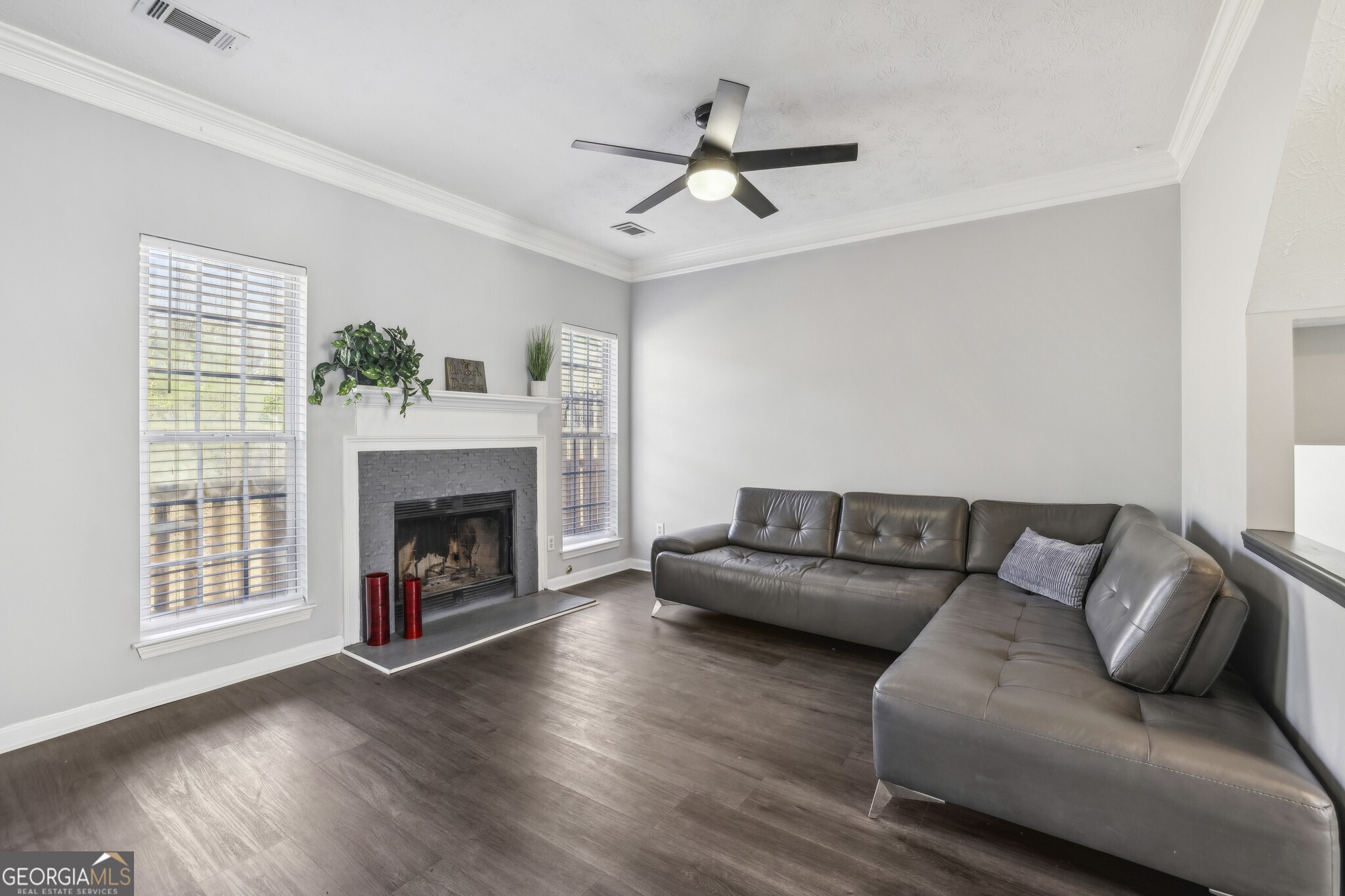 5233 Pinnacle Pointe Court