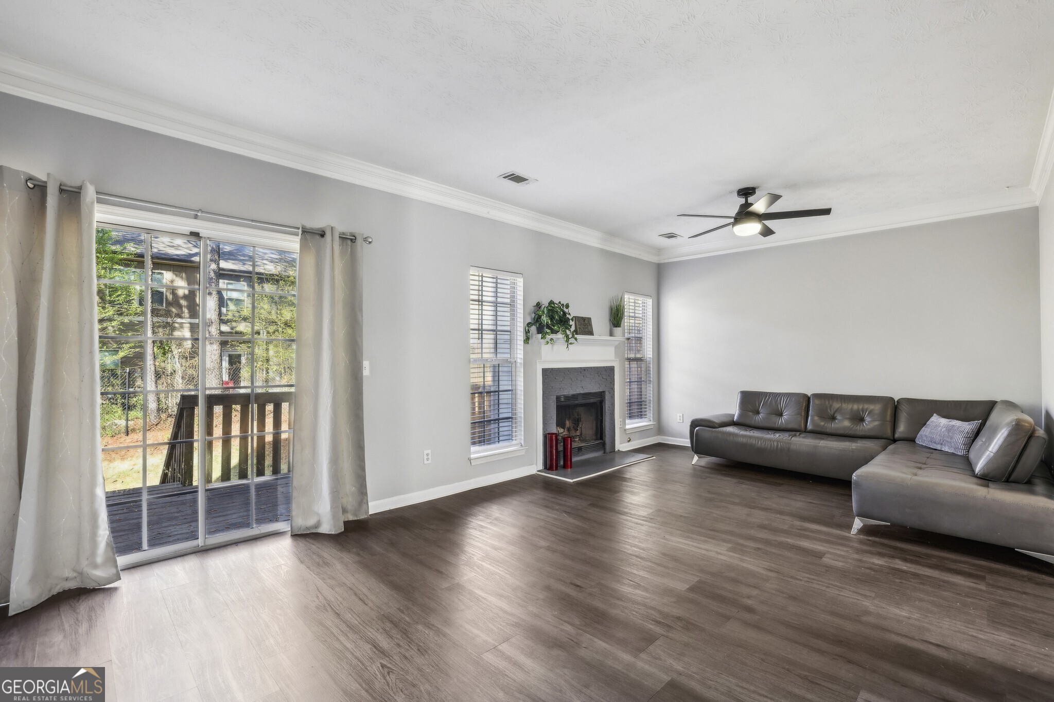5233 Pinnacle Pointe Court