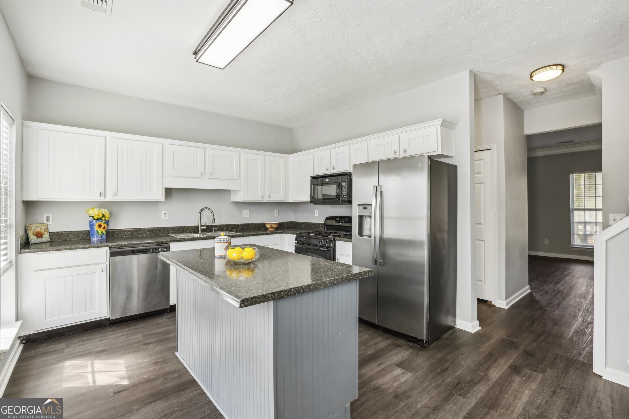 5233 Pinnacle Pointe Court