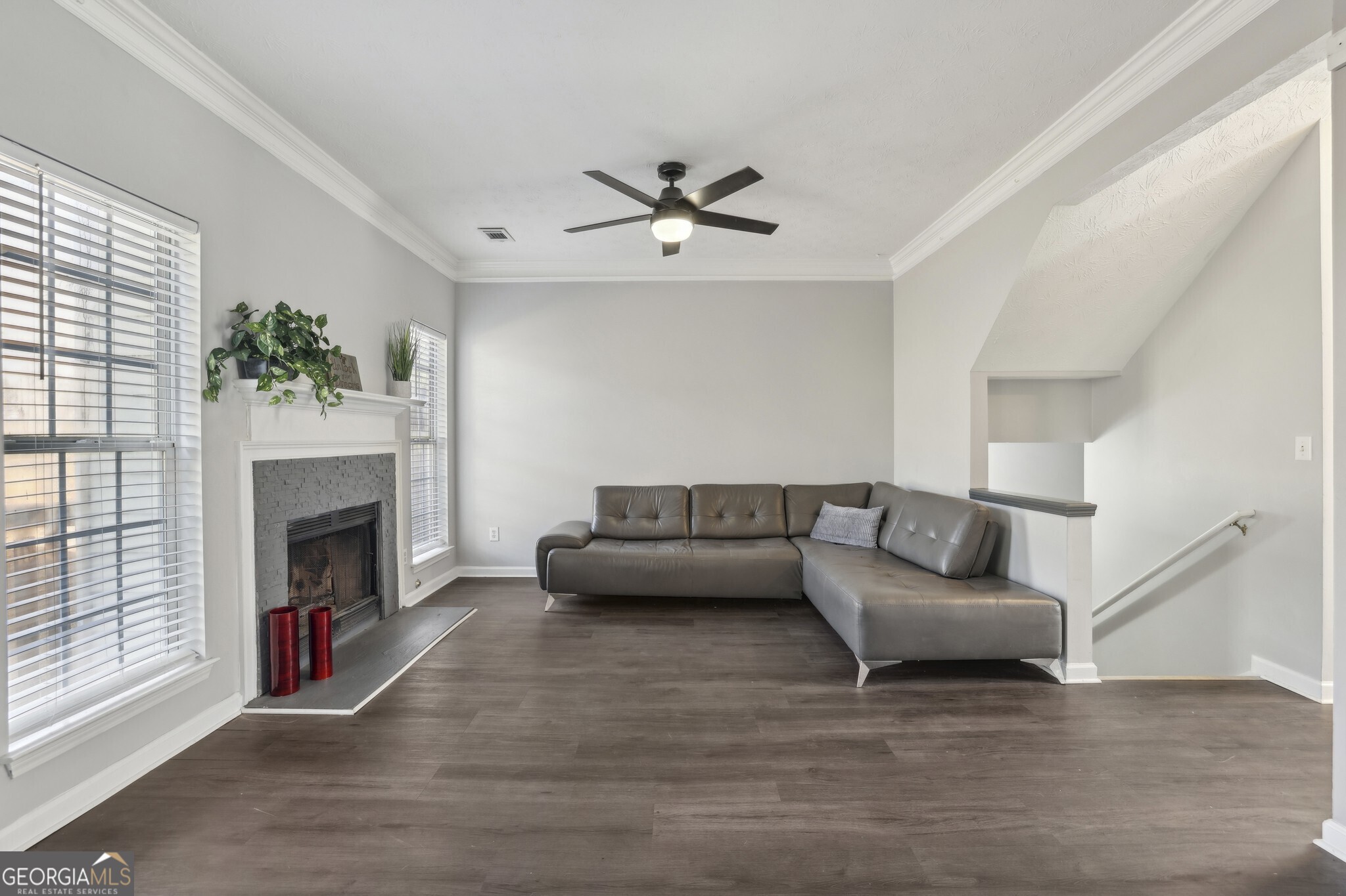 5233 Pinnacle Pointe Court