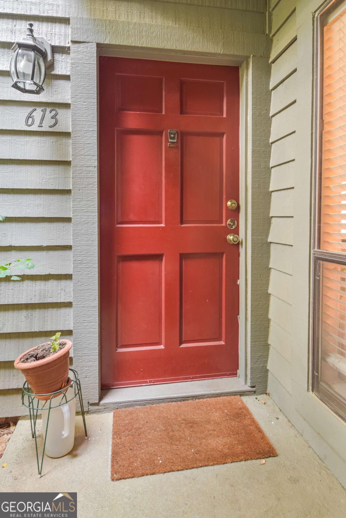 613 Tuxworth Circle