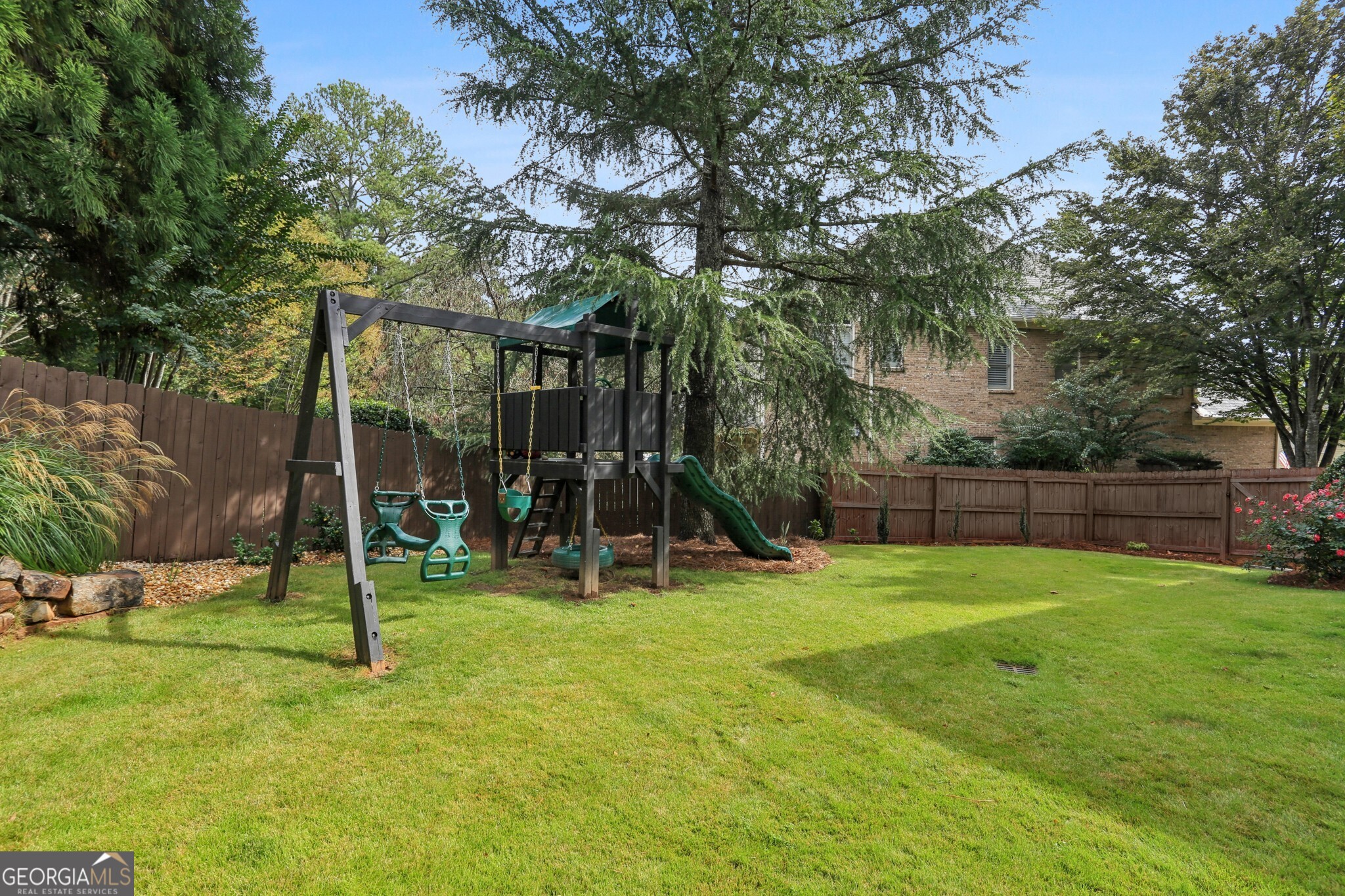 1109 Cooper Oak Court SE