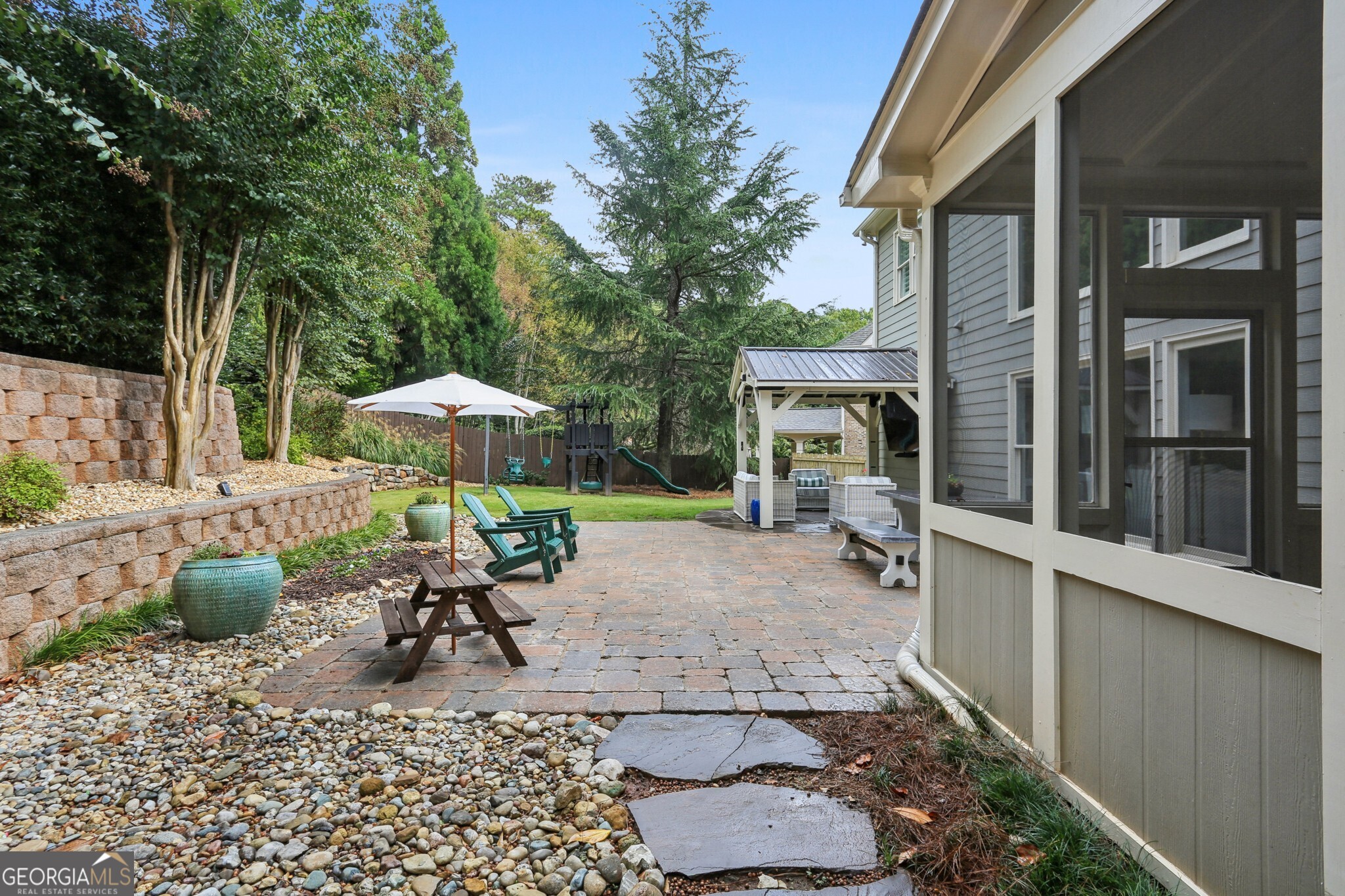 1109 Cooper Oak Court SE