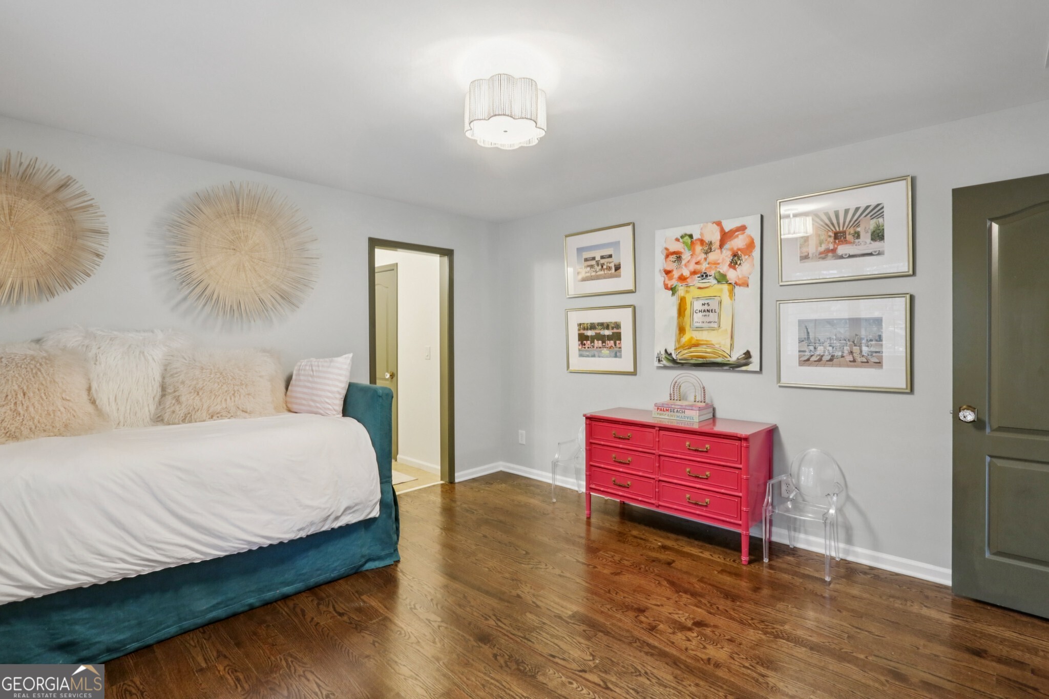 1109 Cooper Oak Court SE