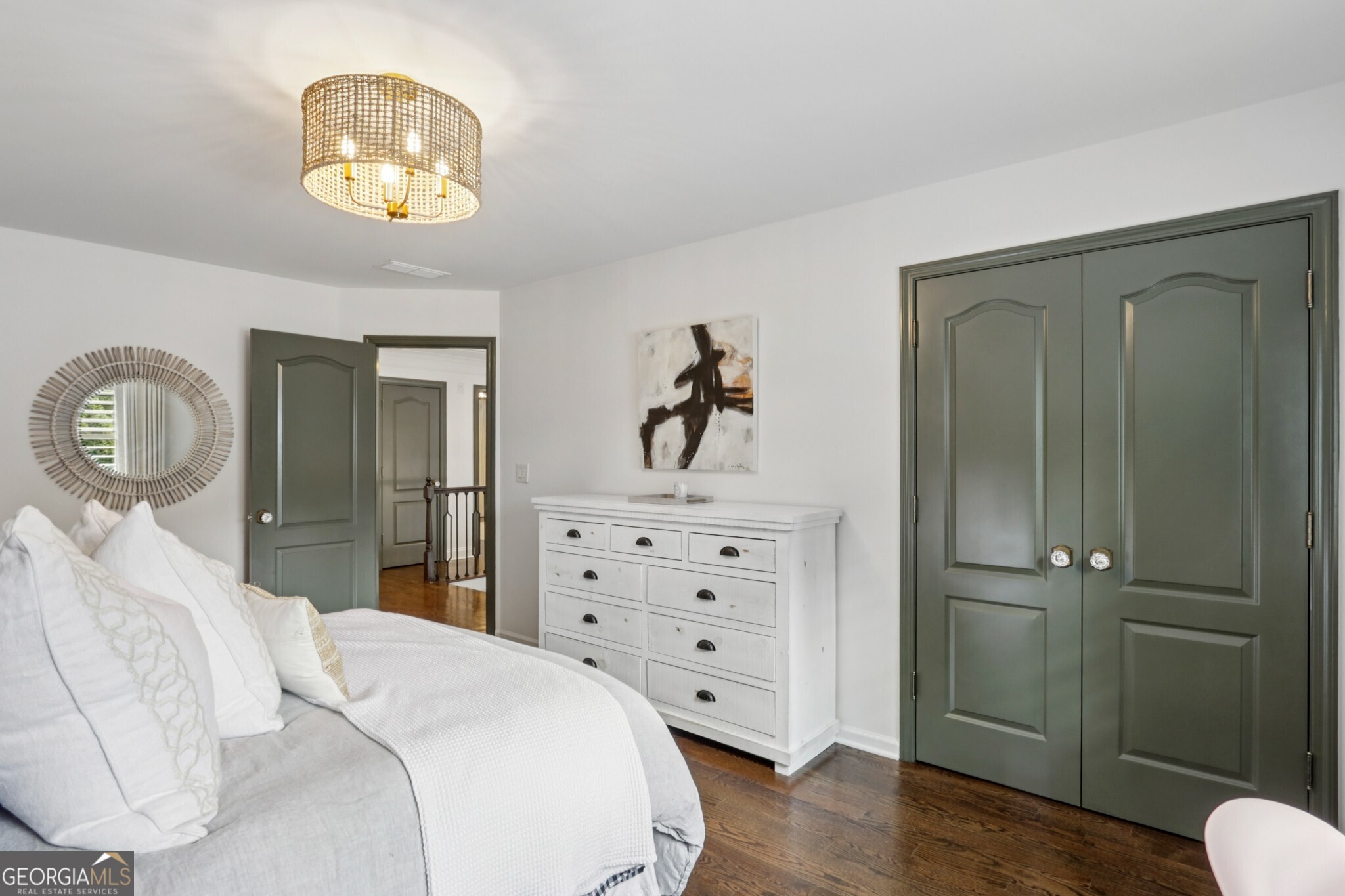 1109 Cooper Oak Court SE