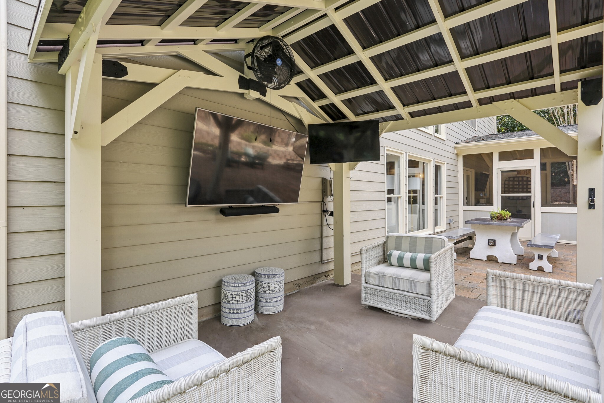 1109 Cooper Oak Court SE