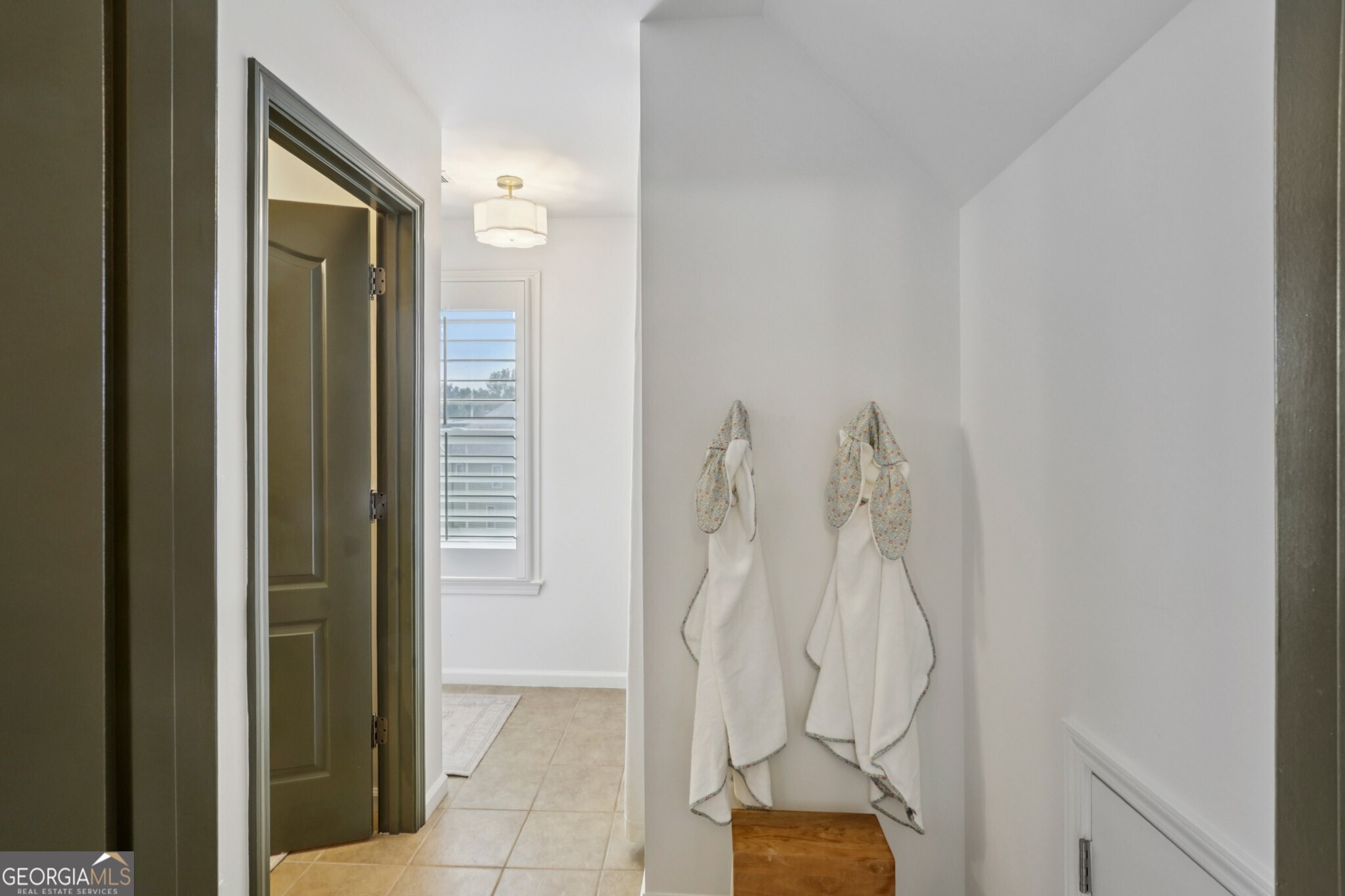 1109 Cooper Oak Court SE