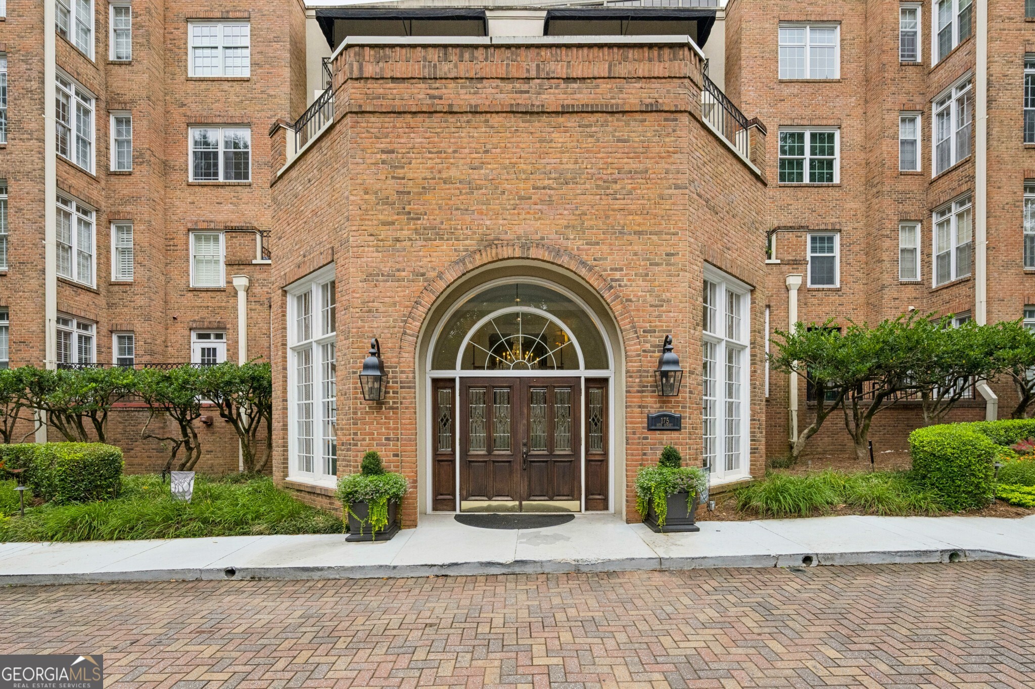 175 15th Street NE # 201