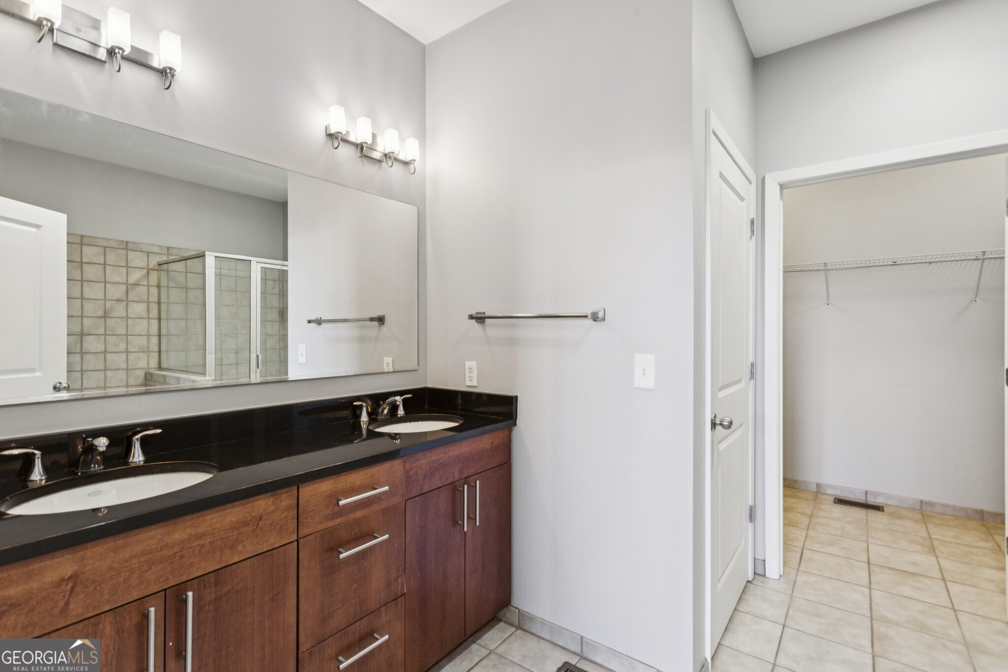 238 Walker Street # 39