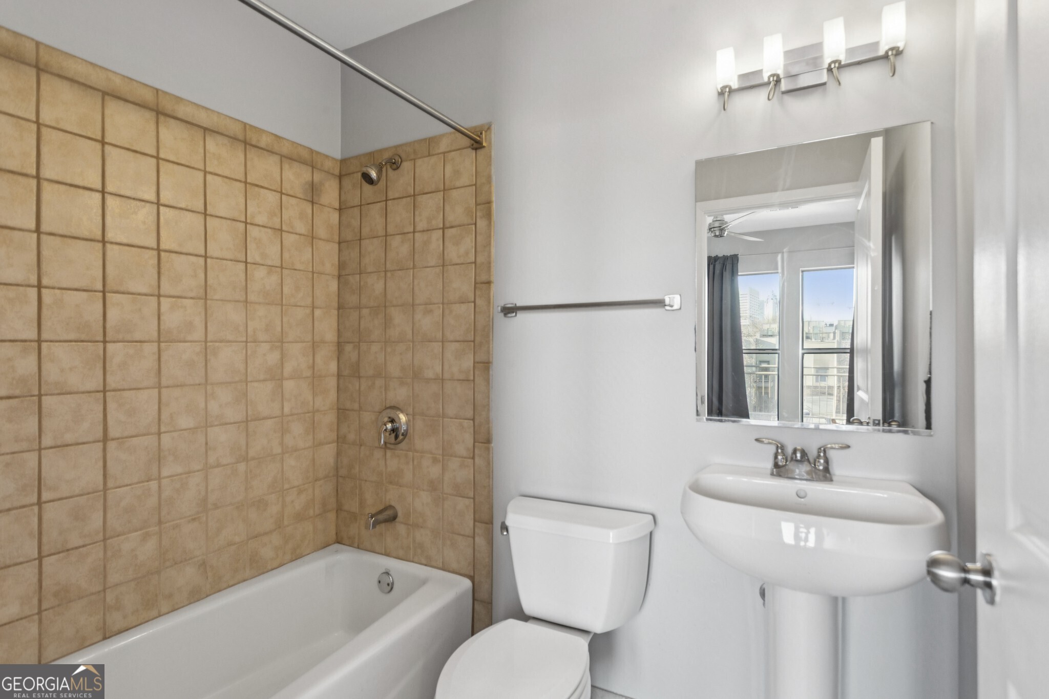 238 Walker Street # 39