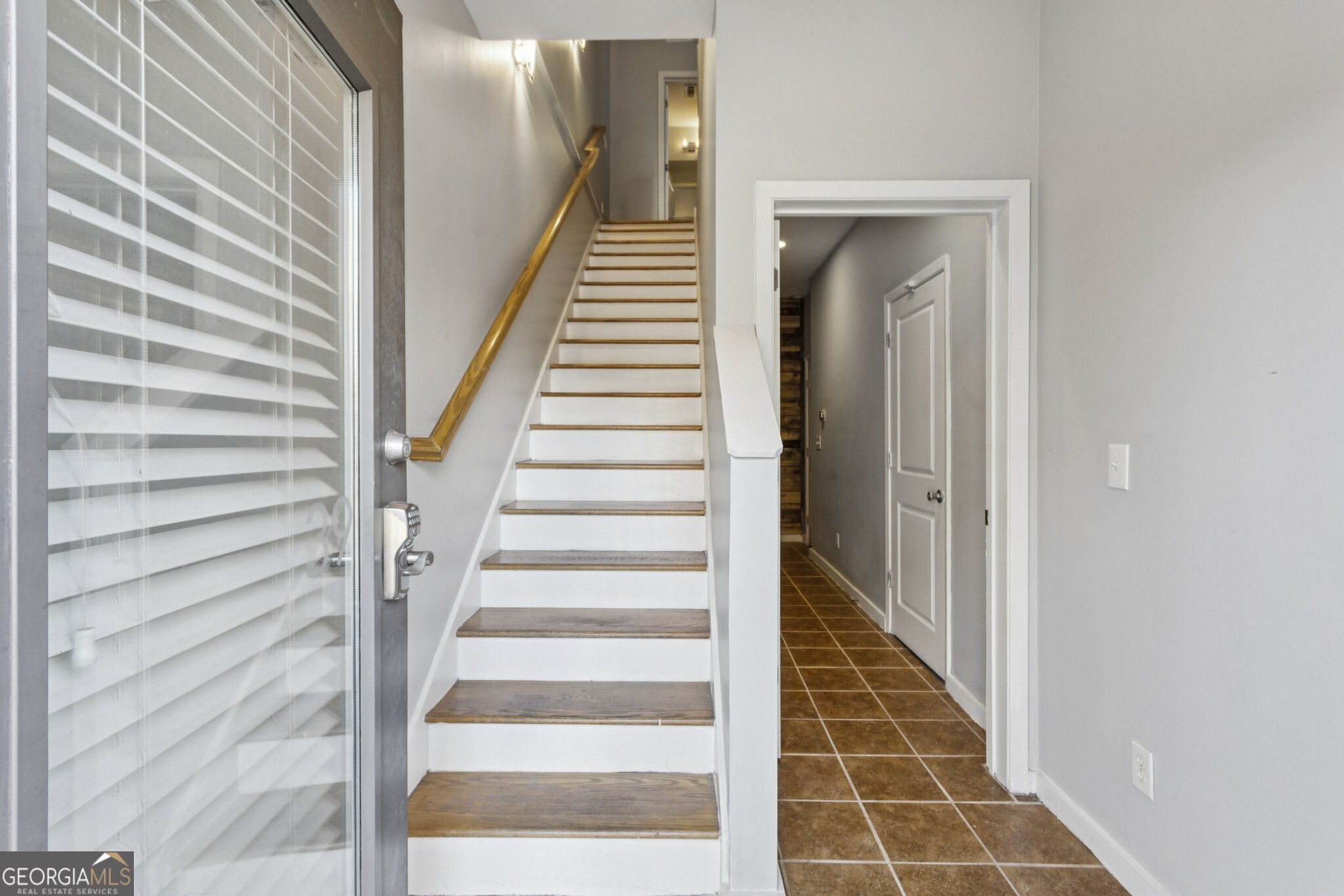 238 Walker Street # 39