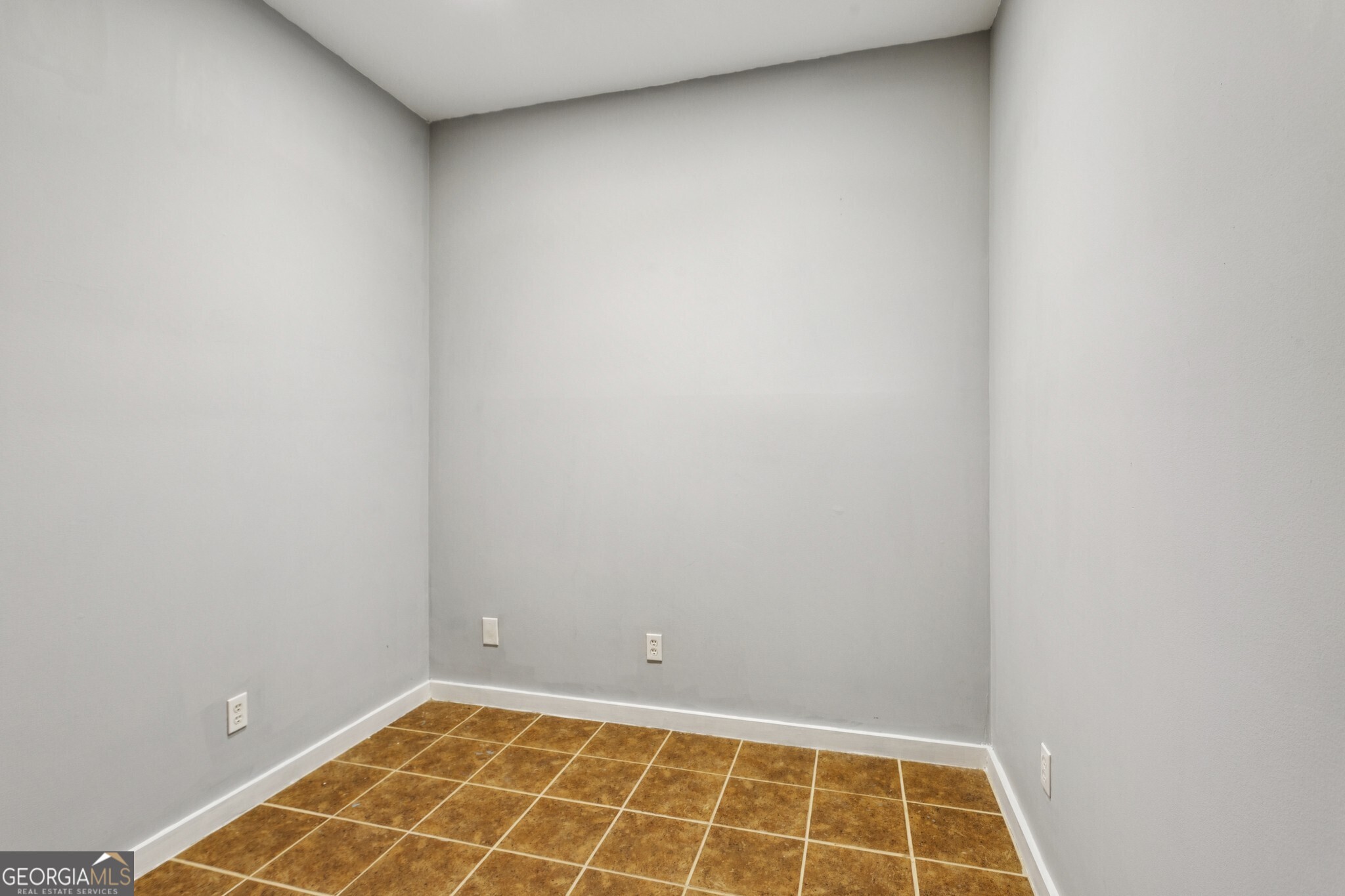 238 Walker Street # 39