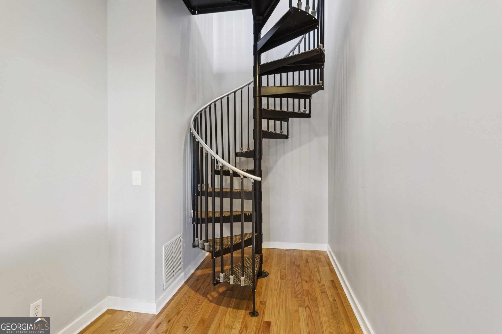 238 Walker Street # 39