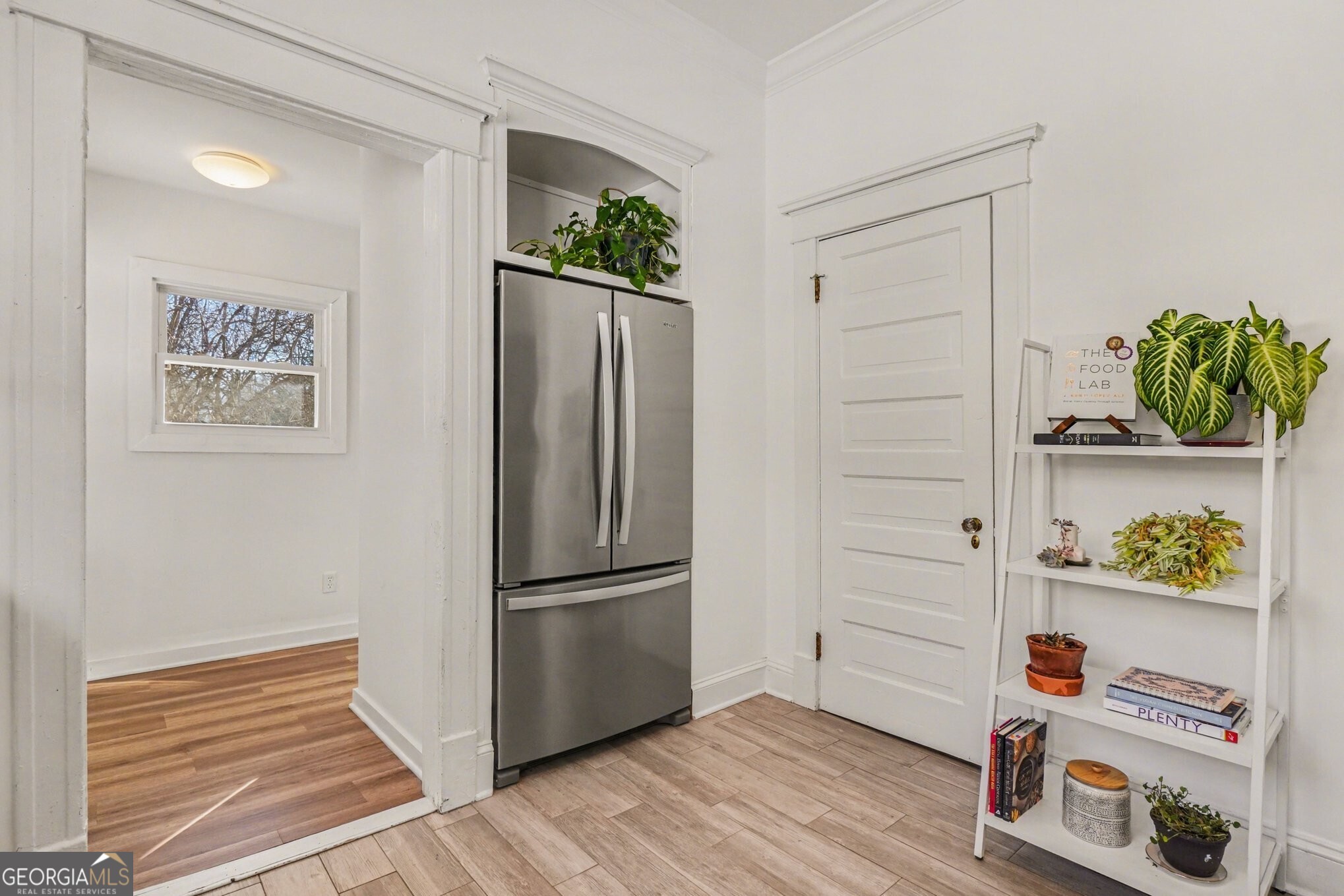 1464 Graham Street SW