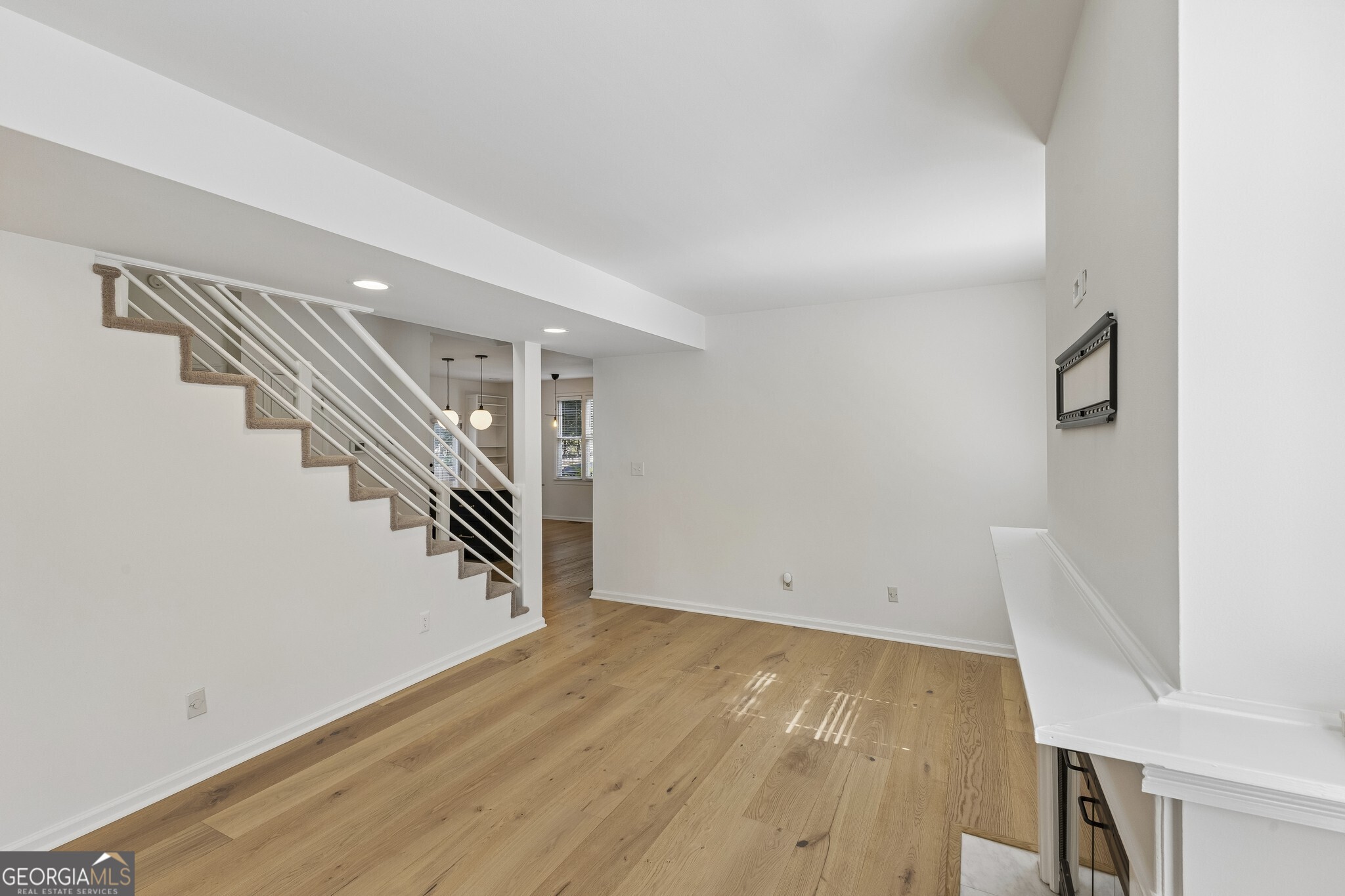 846 Saint Charles Avenue NE # B