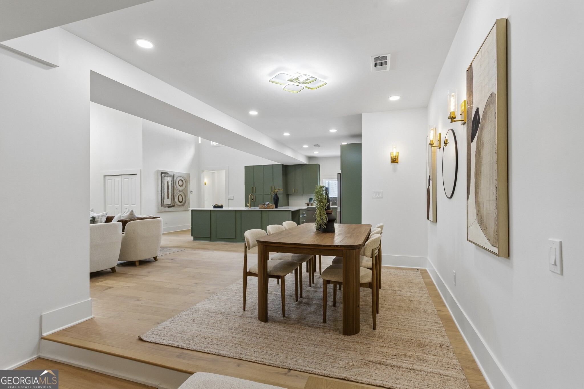 603 W Sandtown Road SW