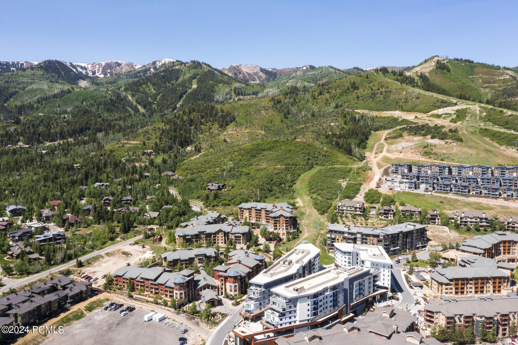 2417 W High Mountain Road