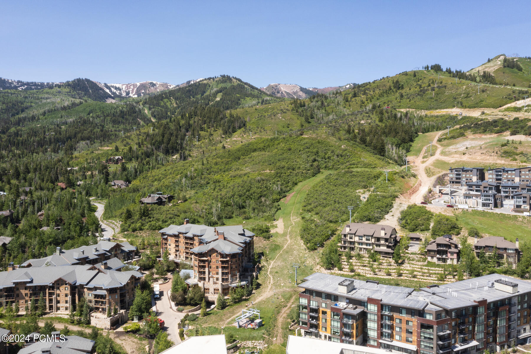 2417 W High Mountain Road