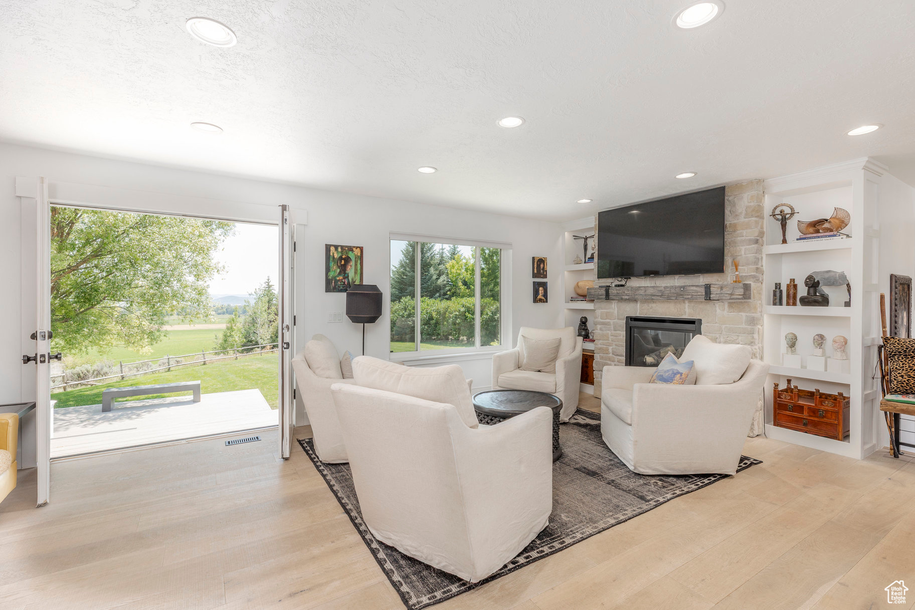 528 W WEBER CANYON RD