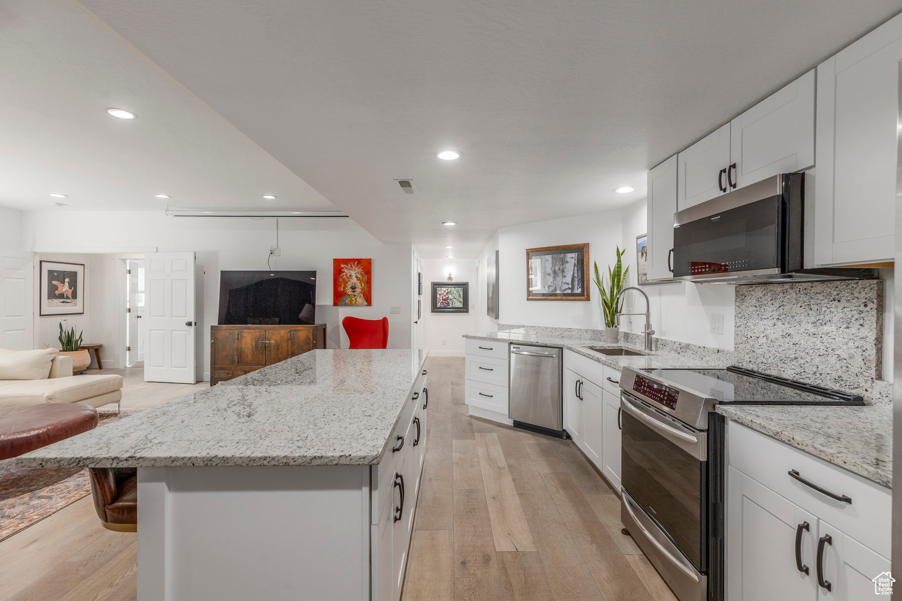 528 W WEBER CANYON RD