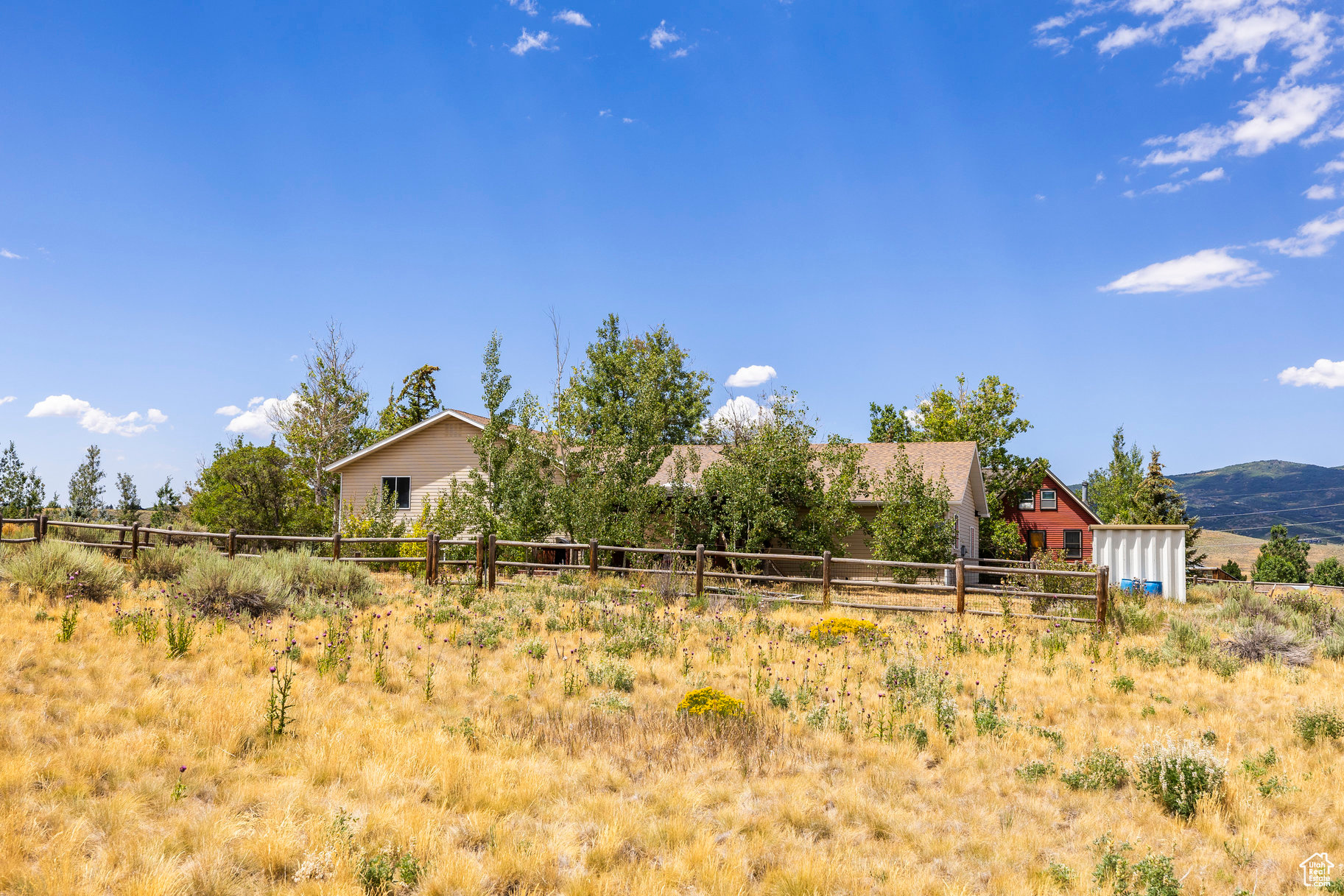 280 COUNTRYSIDE CIR