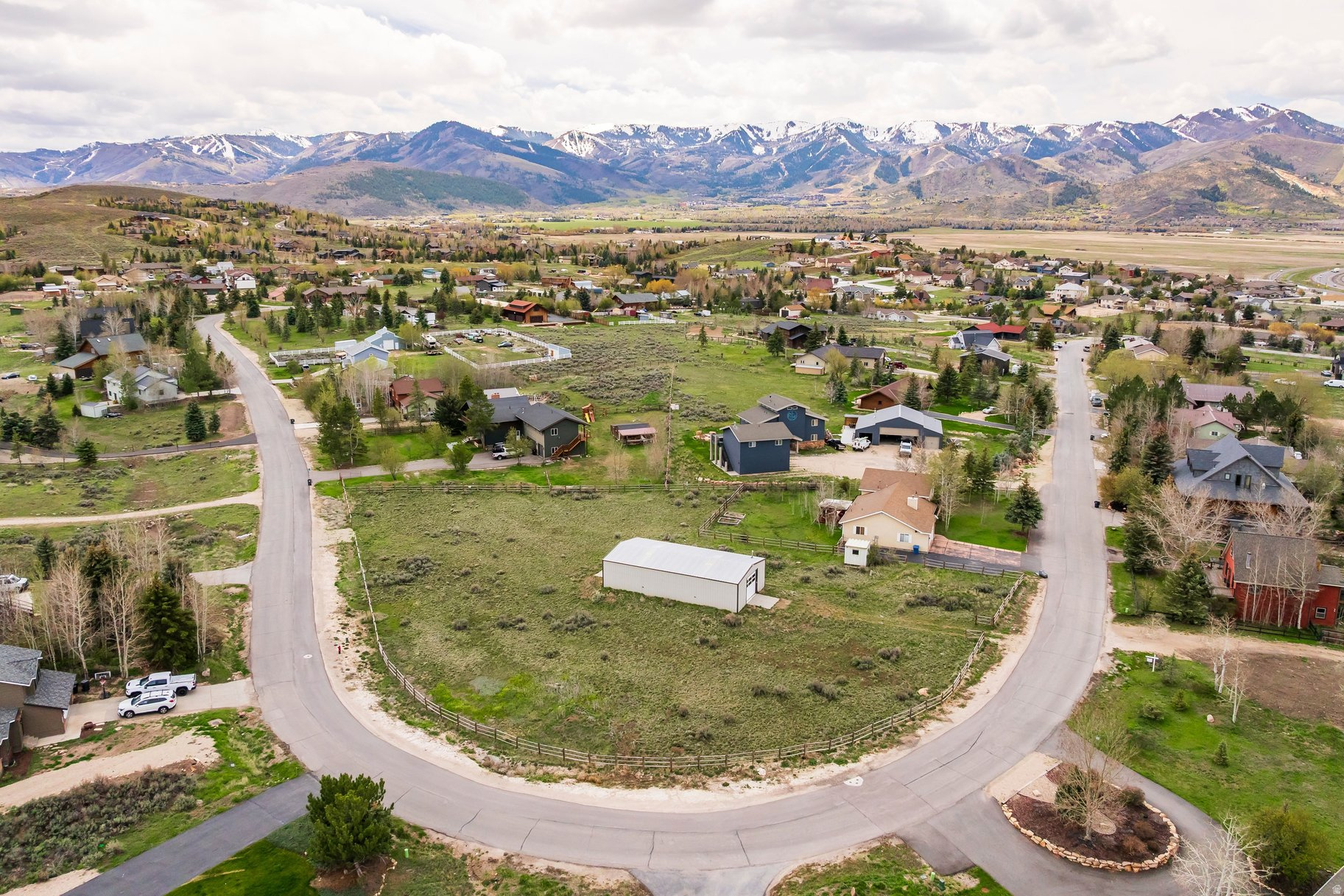 280 COUNTRYSIDE CIR