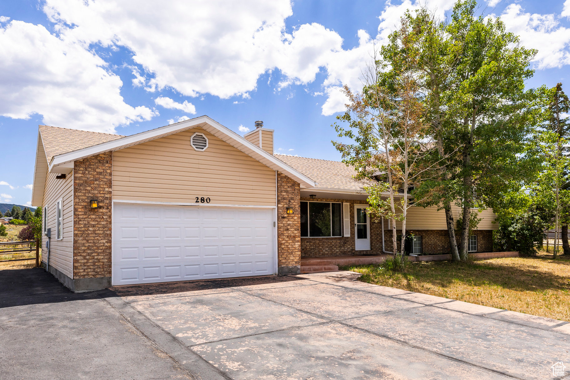 280 COUNTRYSIDE CIR