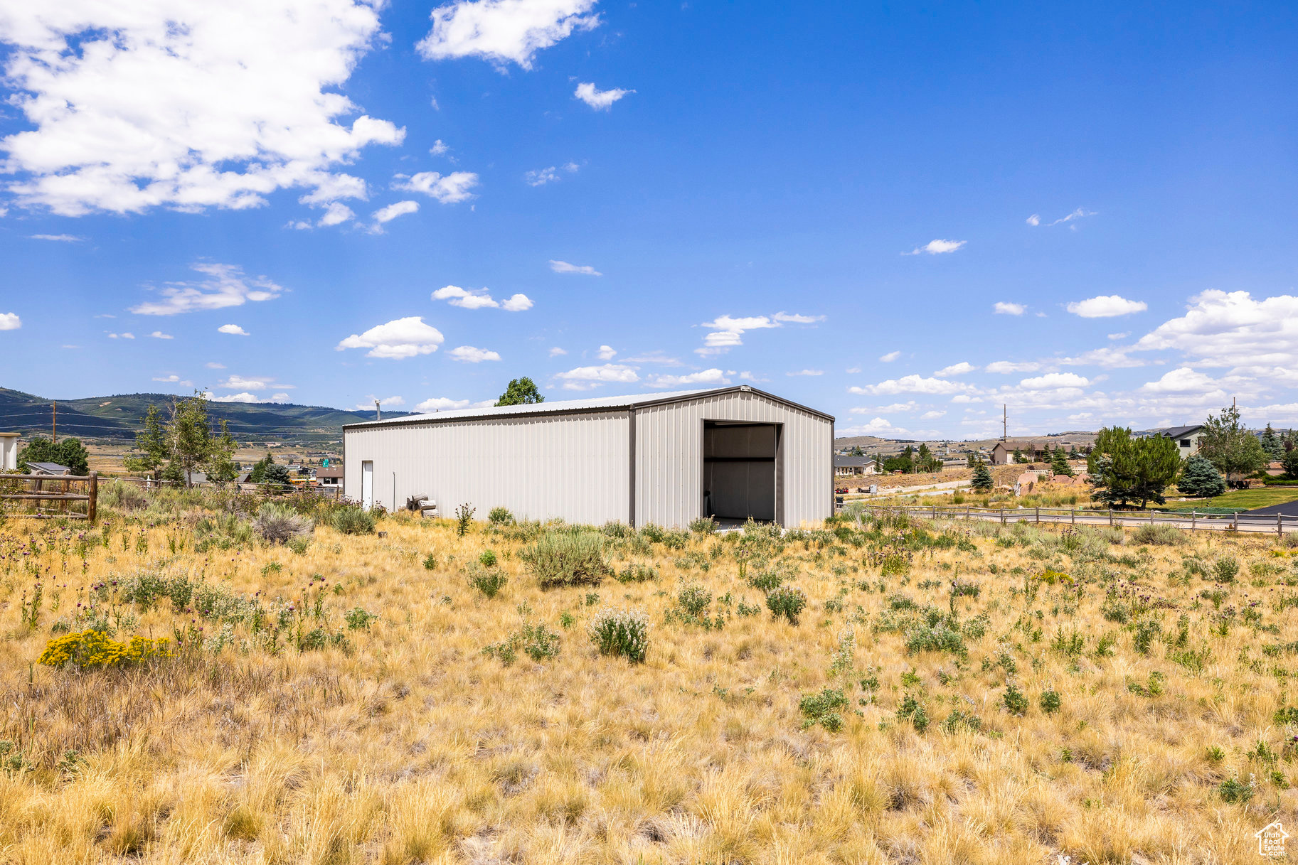 280 COUNTRYSIDE CIR