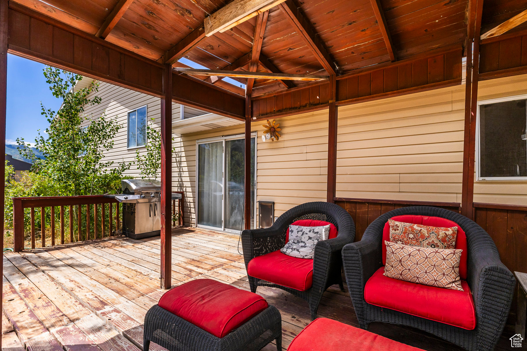 280 COUNTRYSIDE CIR