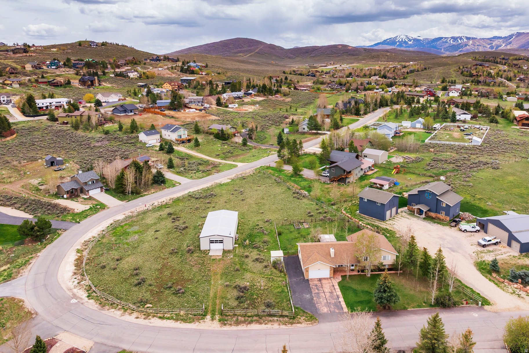280 COUNTRYSIDE CIR