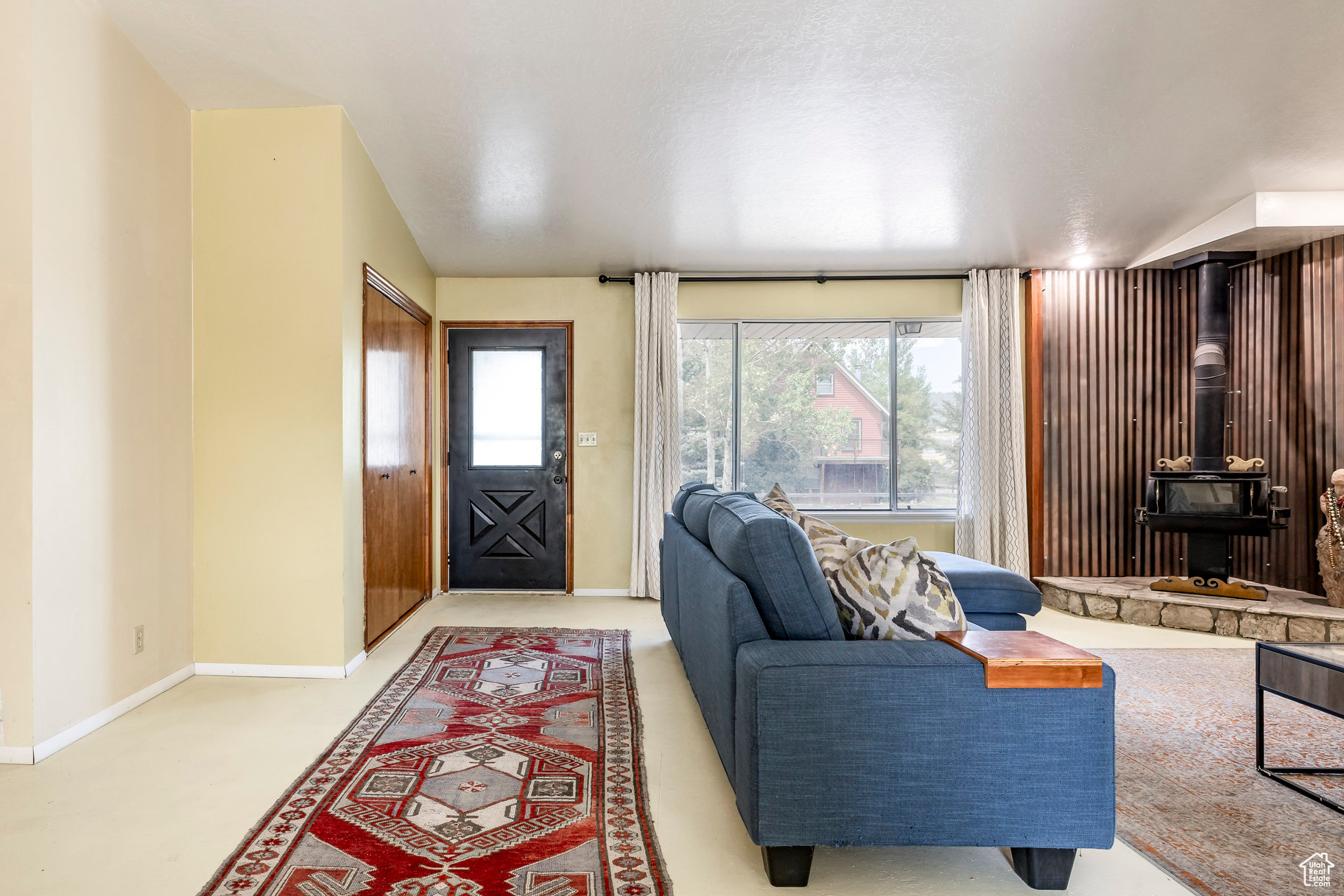 280 COUNTRYSIDE CIR