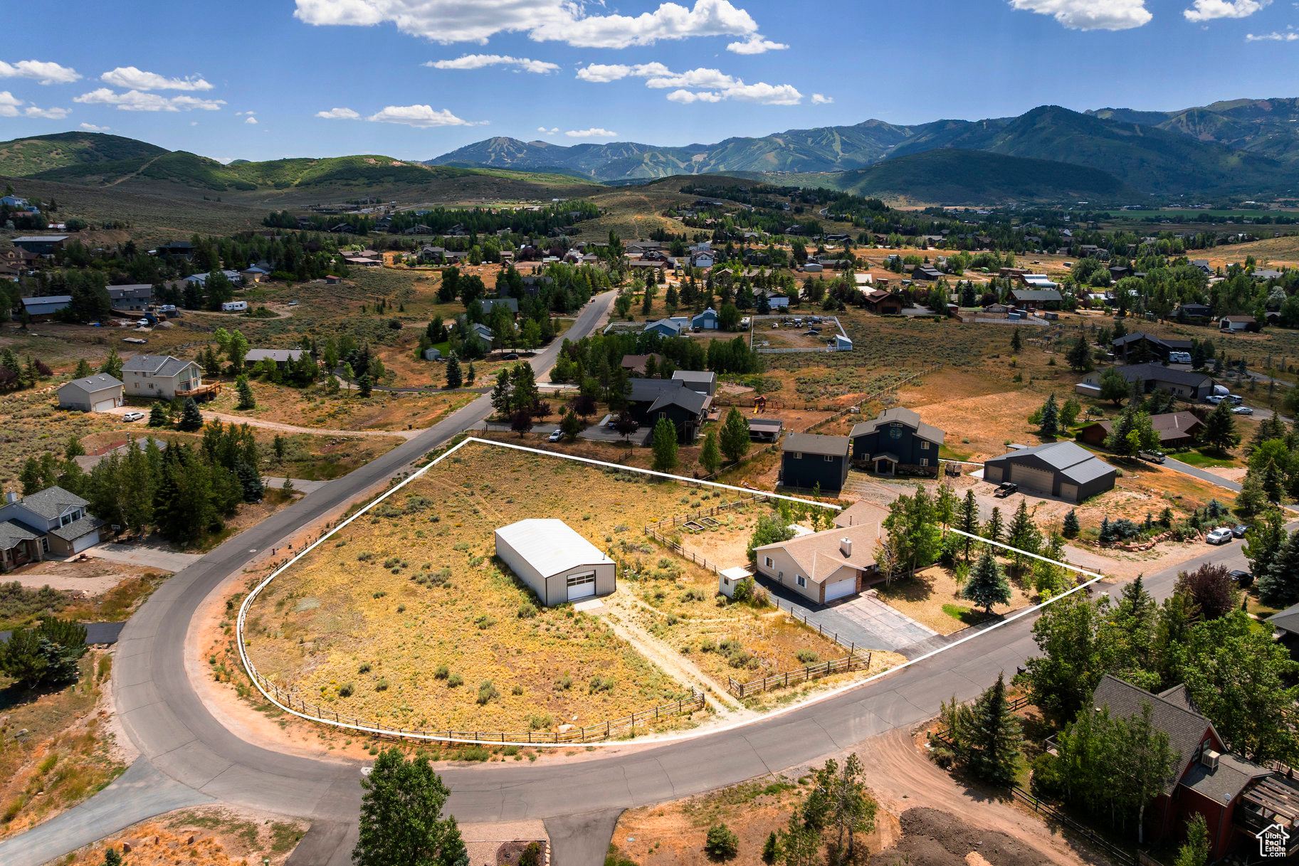 280 COUNTRYSIDE CIR