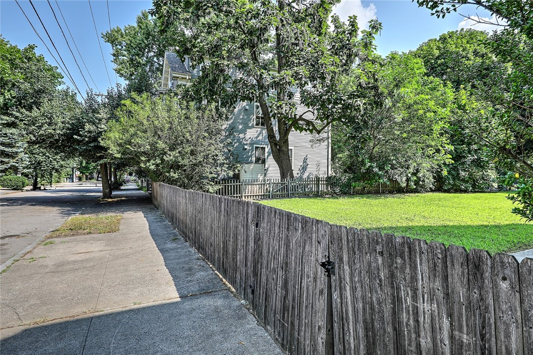 84 Harrison Street