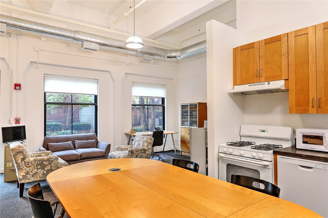 304 Pearl Street 108