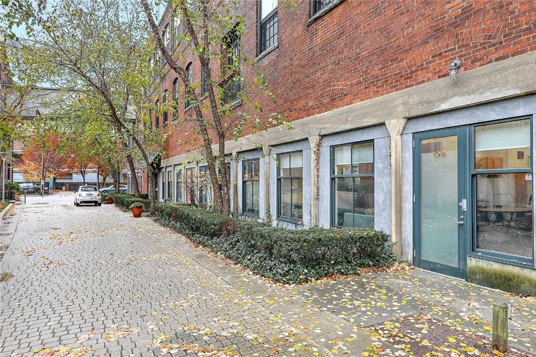 304 Pearl Street 108