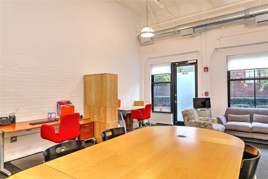 304 Pearl Street 108